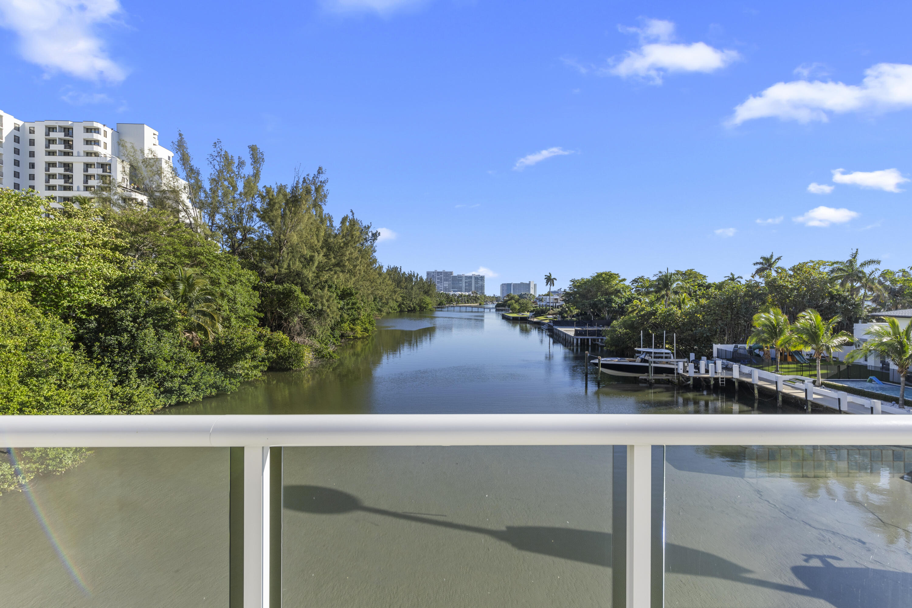 3000 Holiday #1505 Fort Lauderdale, FL 33316