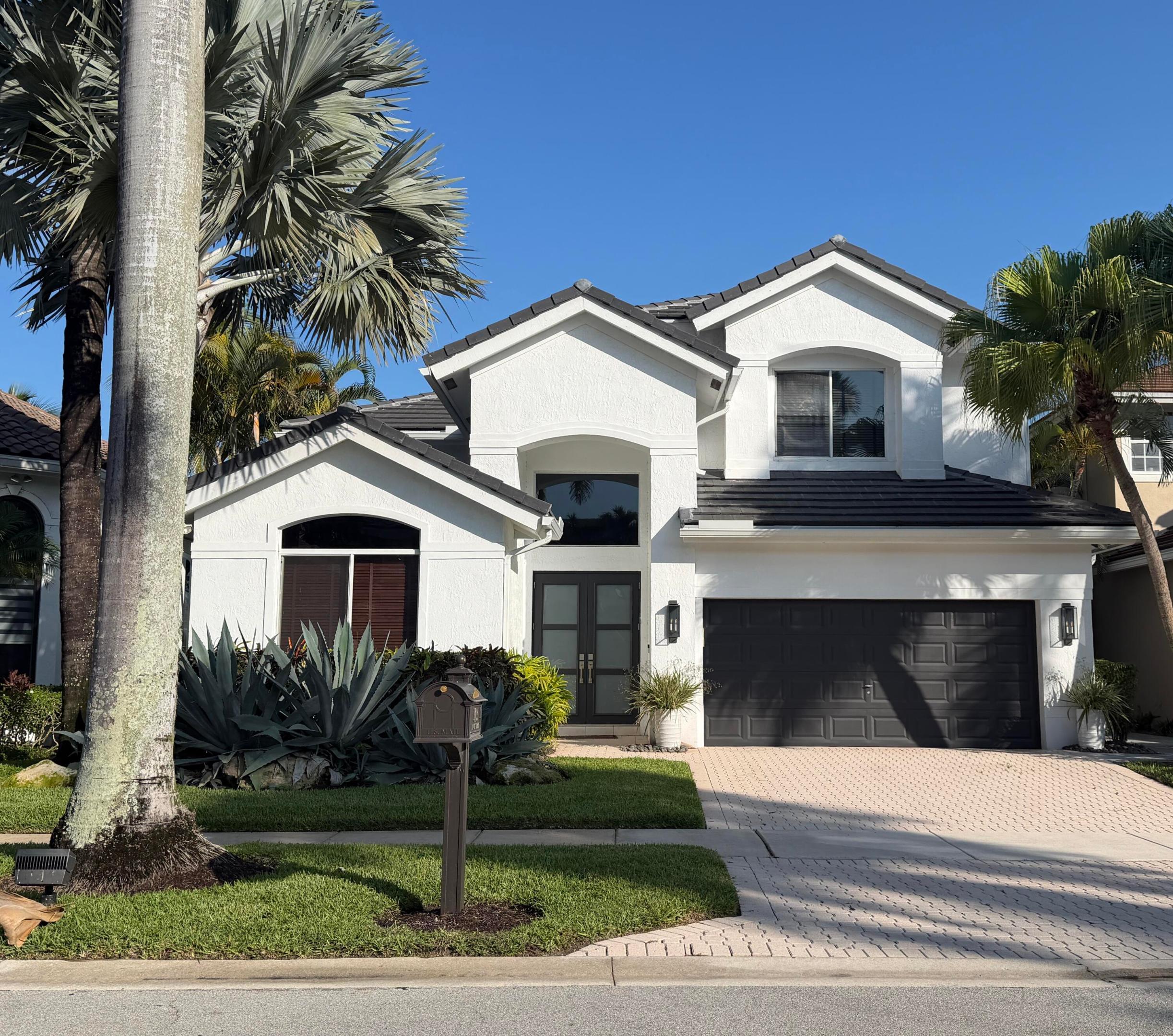 5463 NW 41st