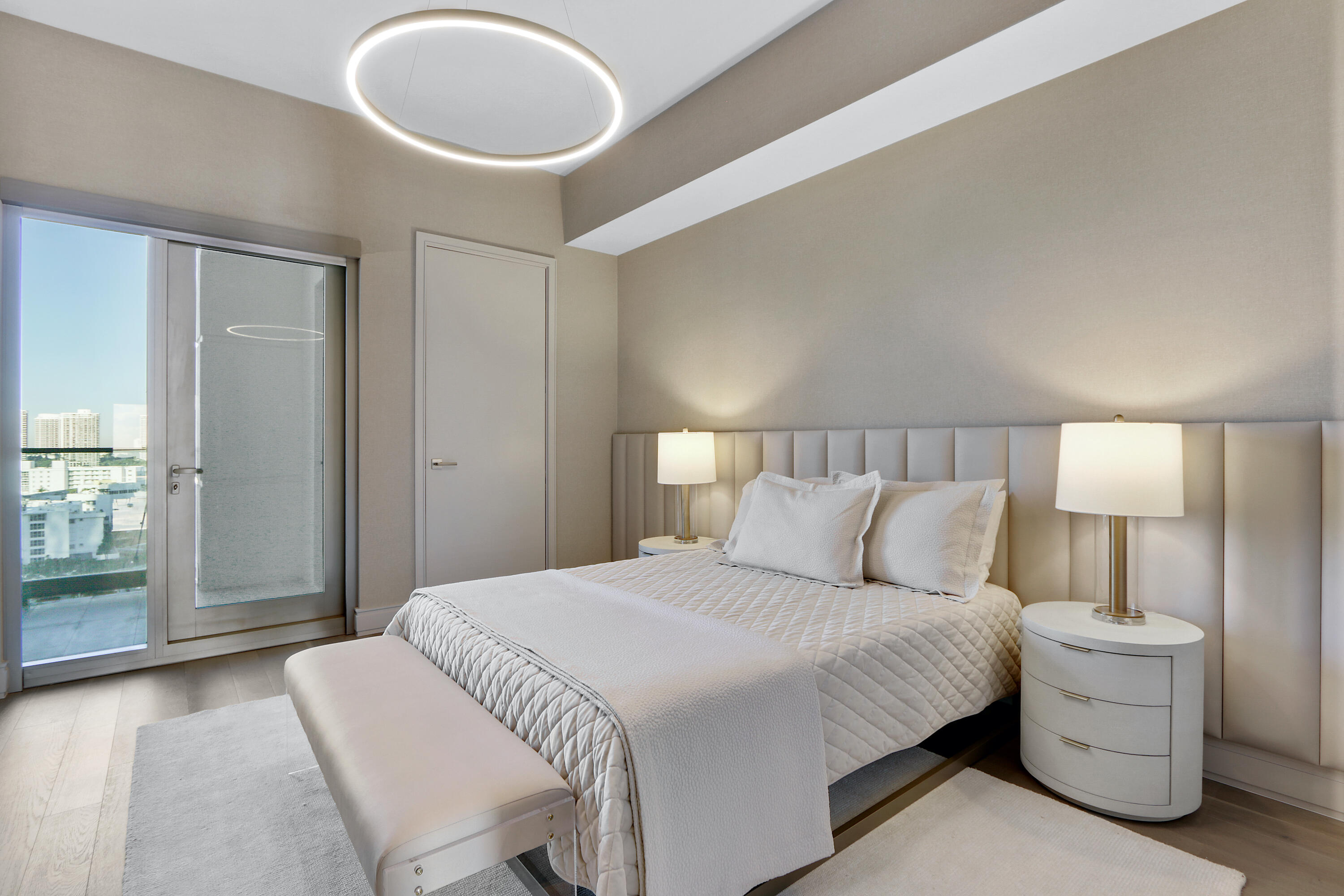 17901 Collins #1102 Sunny Isles Beach, FL 33160