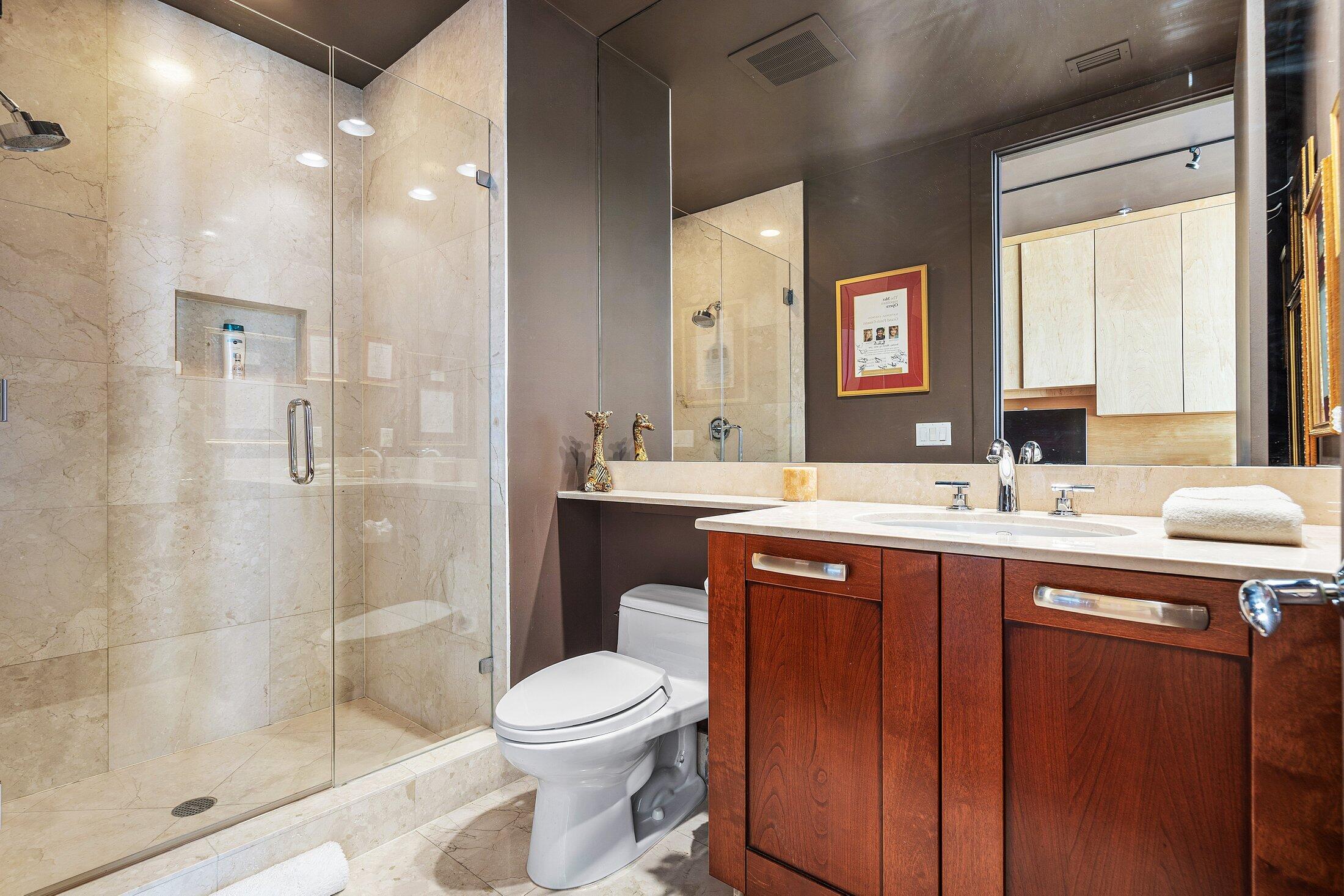 715 Bayshore #Ph4 Fort Lauderdale, FL 33304