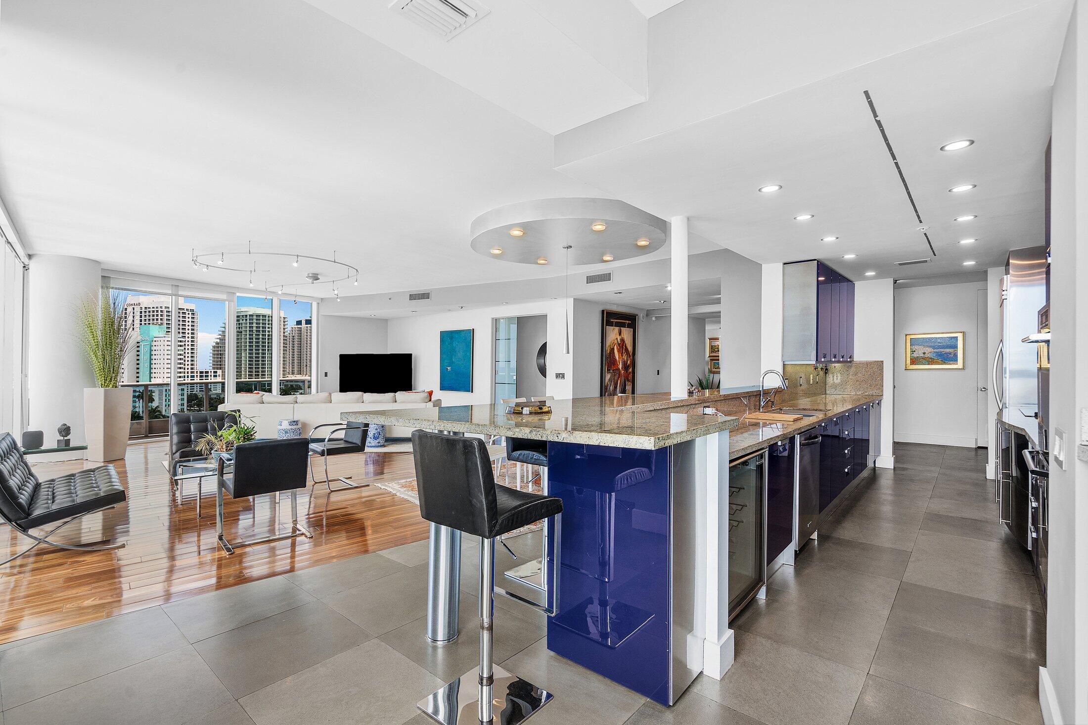 715 Bayshore #Ph4 Fort Lauderdale, FL 33304