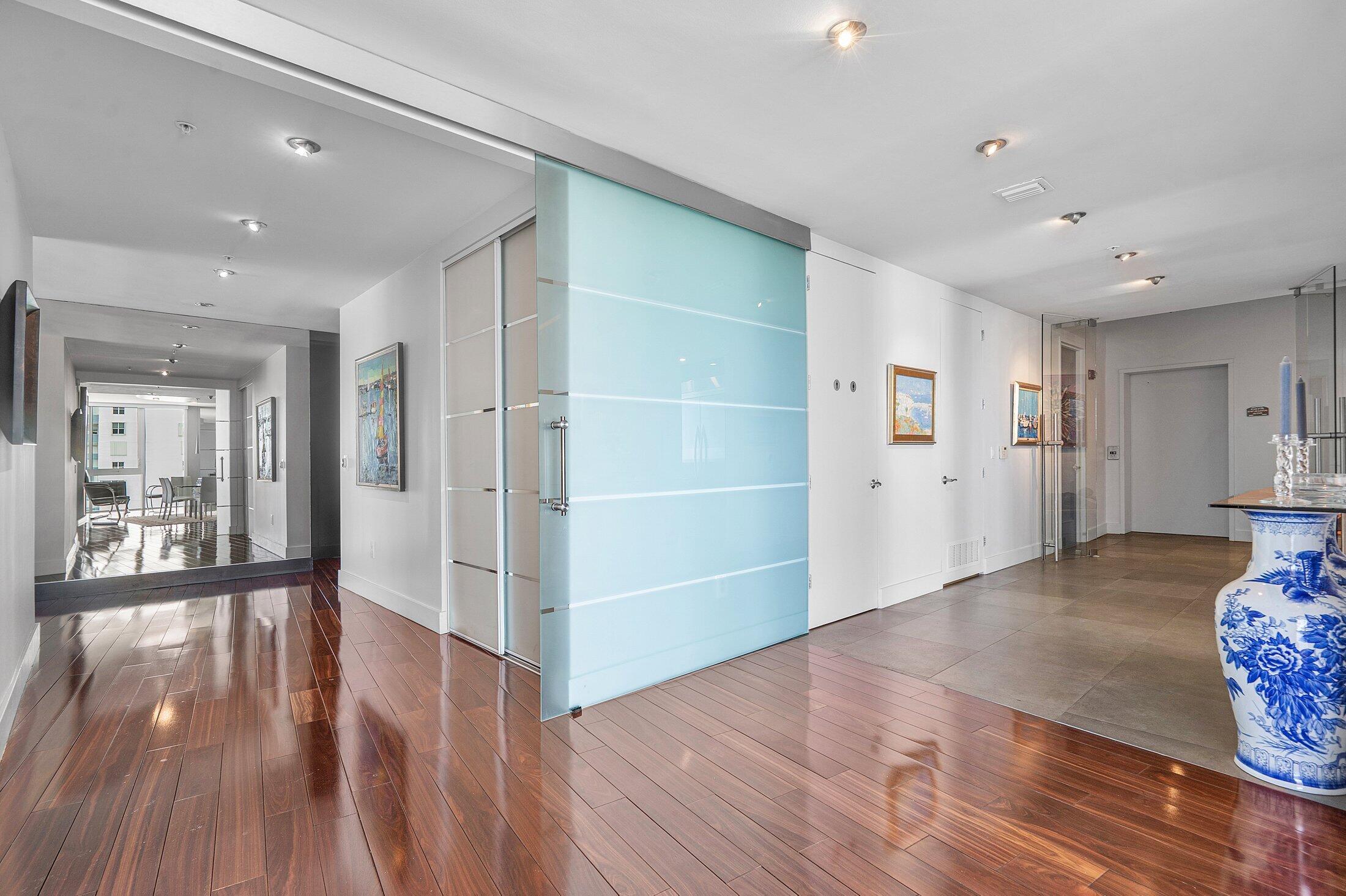 715 Bayshore #Ph4 Fort Lauderdale, FL 33304