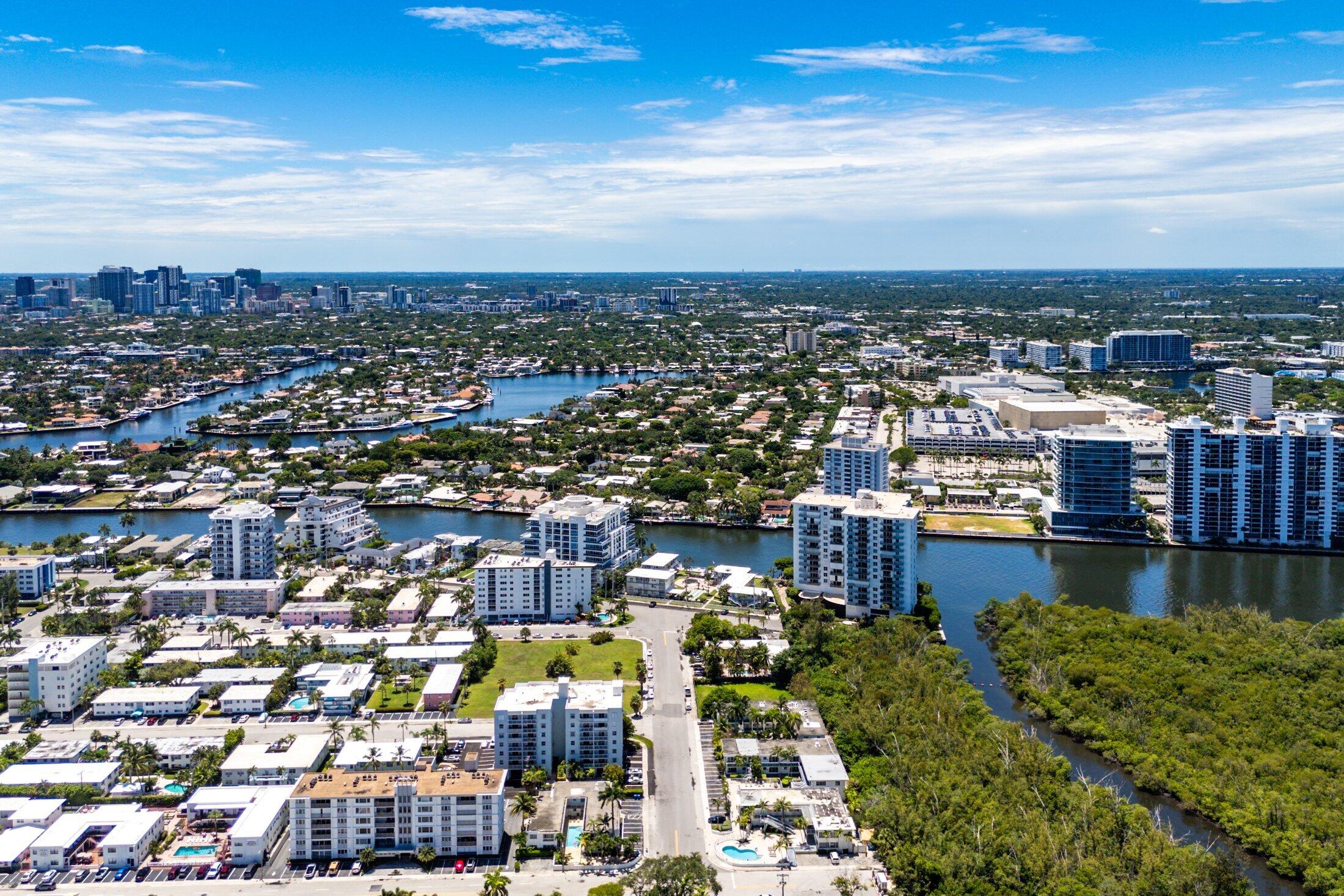 715 Bayshore #Ph4 Fort Lauderdale, FL 33304
