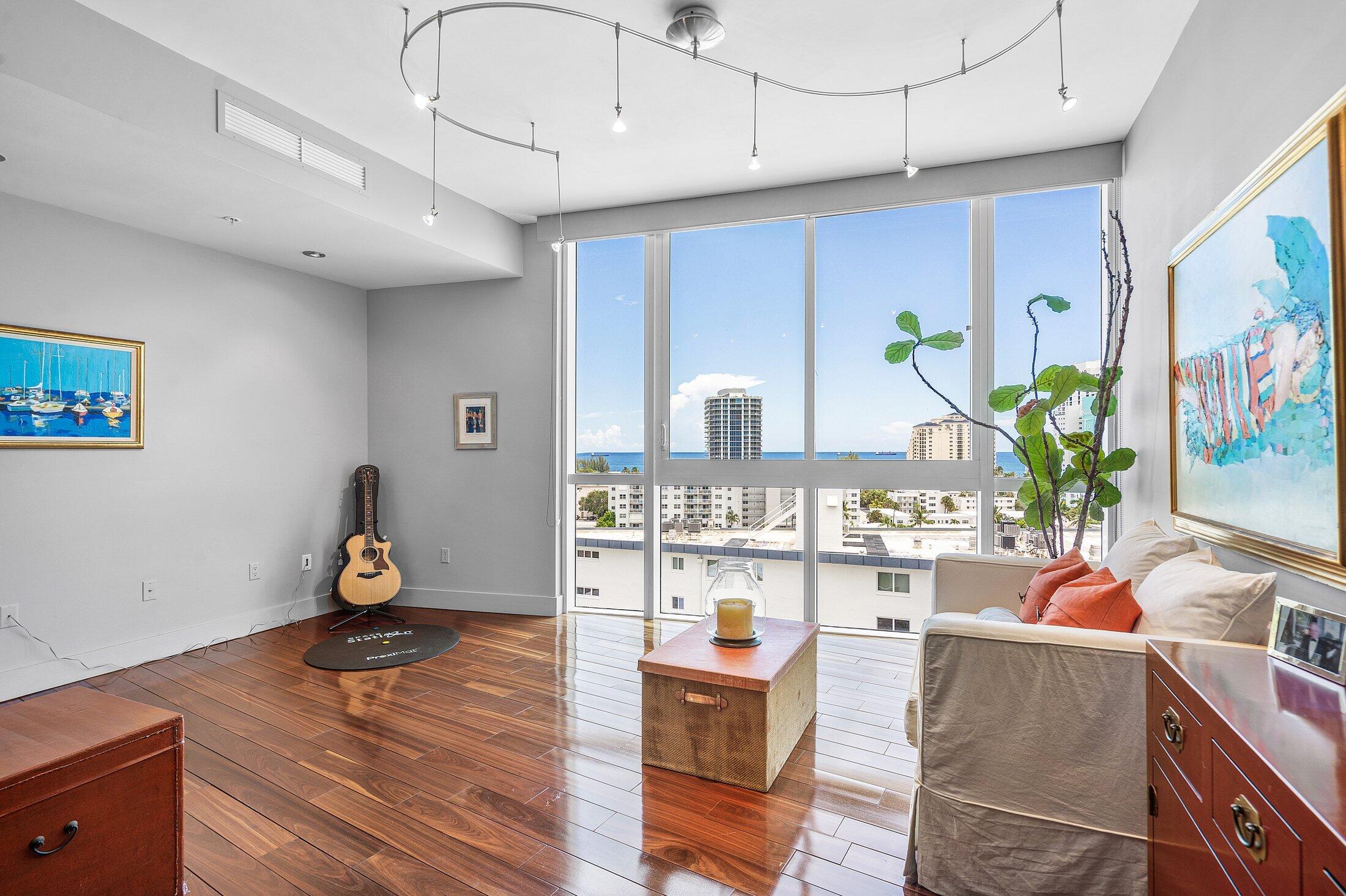 715 Bayshore #Ph4 Fort Lauderdale, FL 33304
