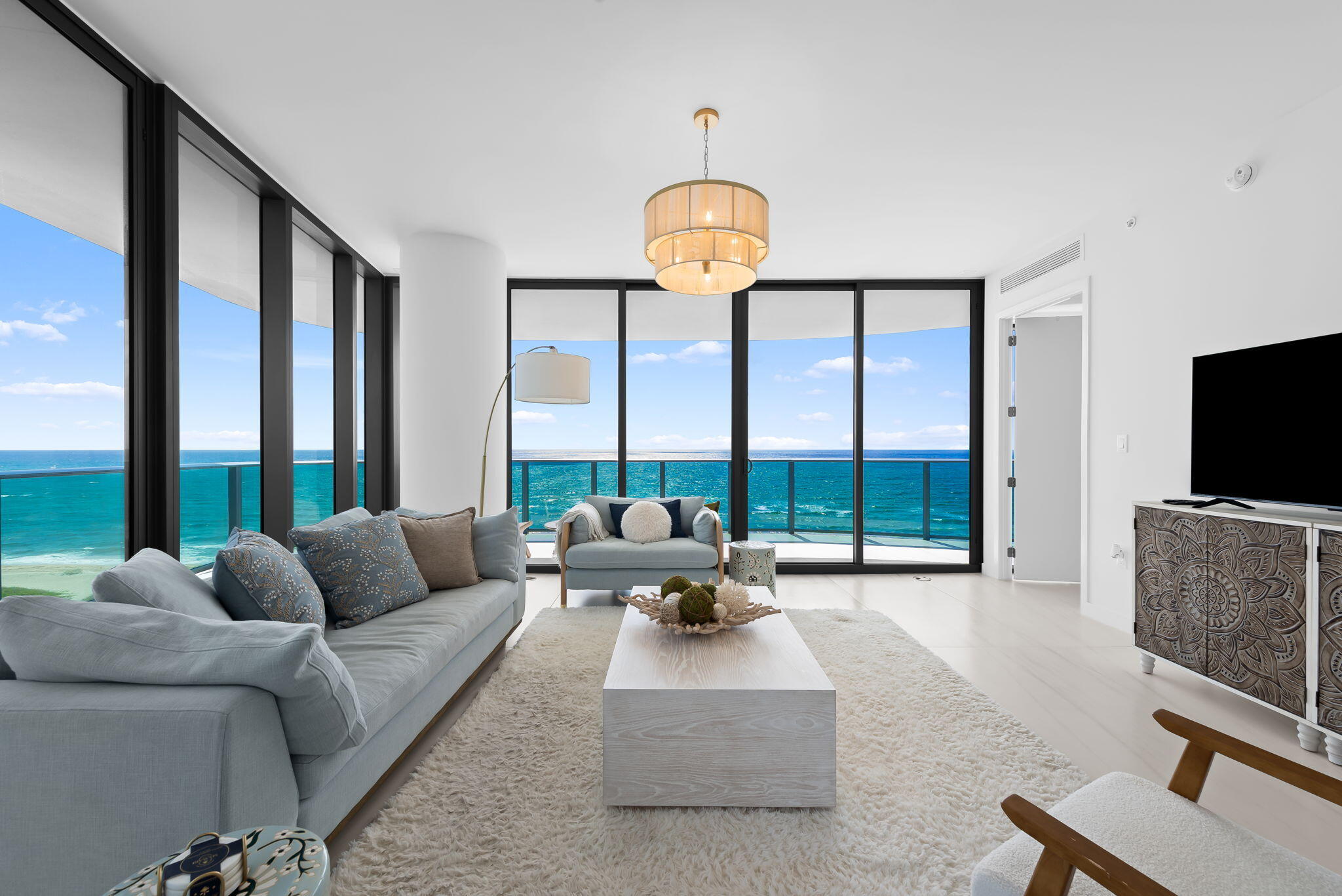 900 N Ocean Blvd #906 Pompano Beach, FL 33062