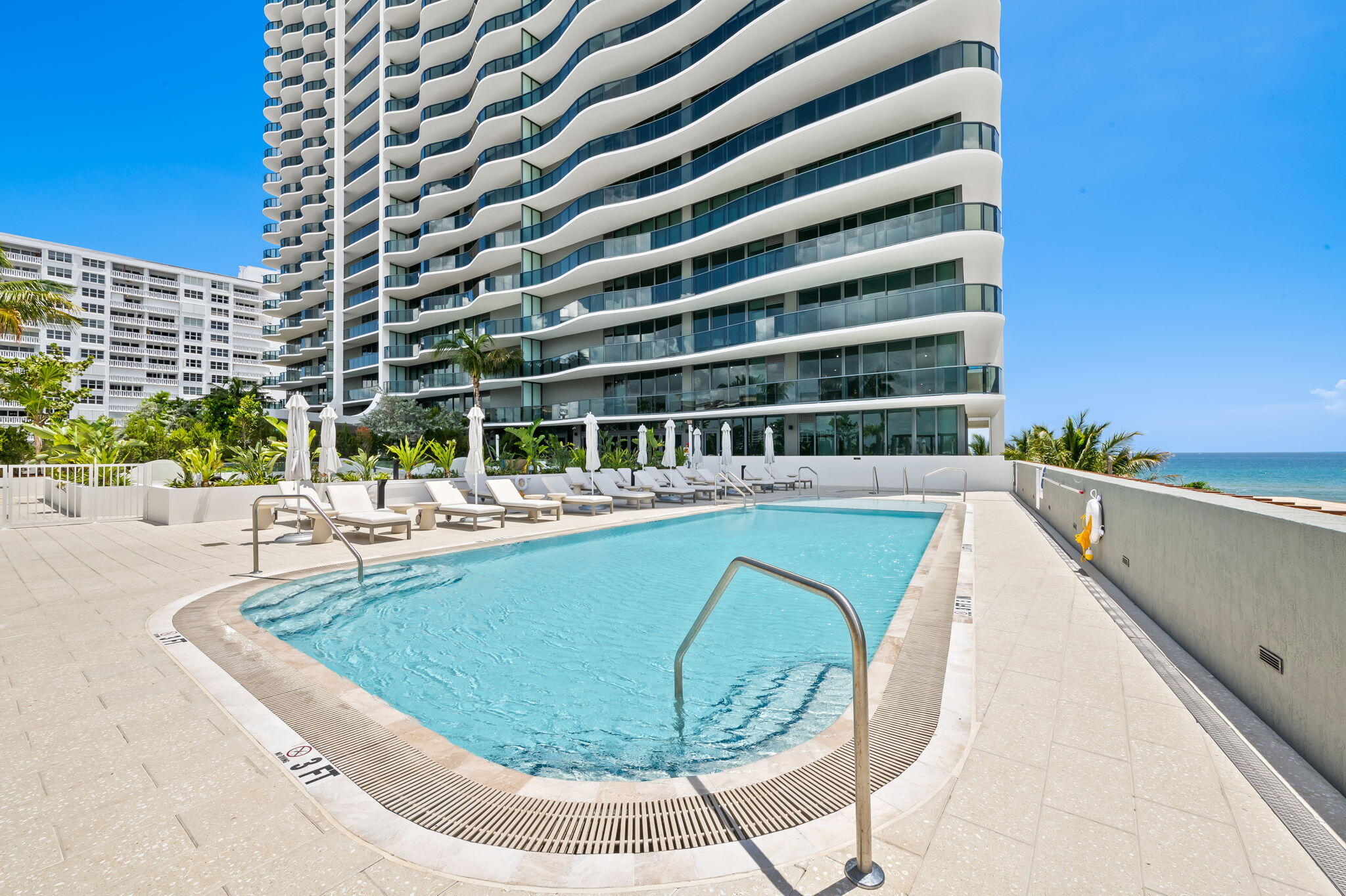 900 N Ocean Blvd #906 Pompano Beach, FL 33062