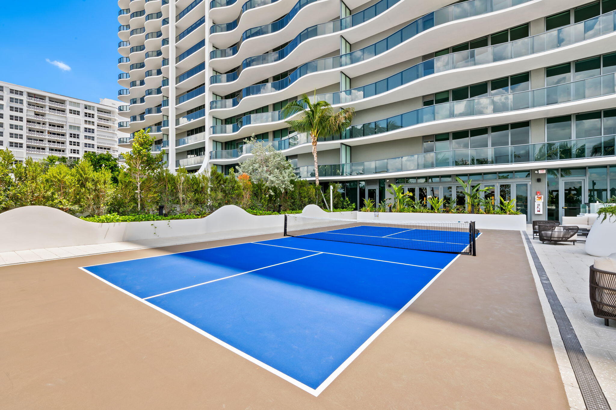 900 N Ocean Blvd #906 Pompano Beach, FL 33062