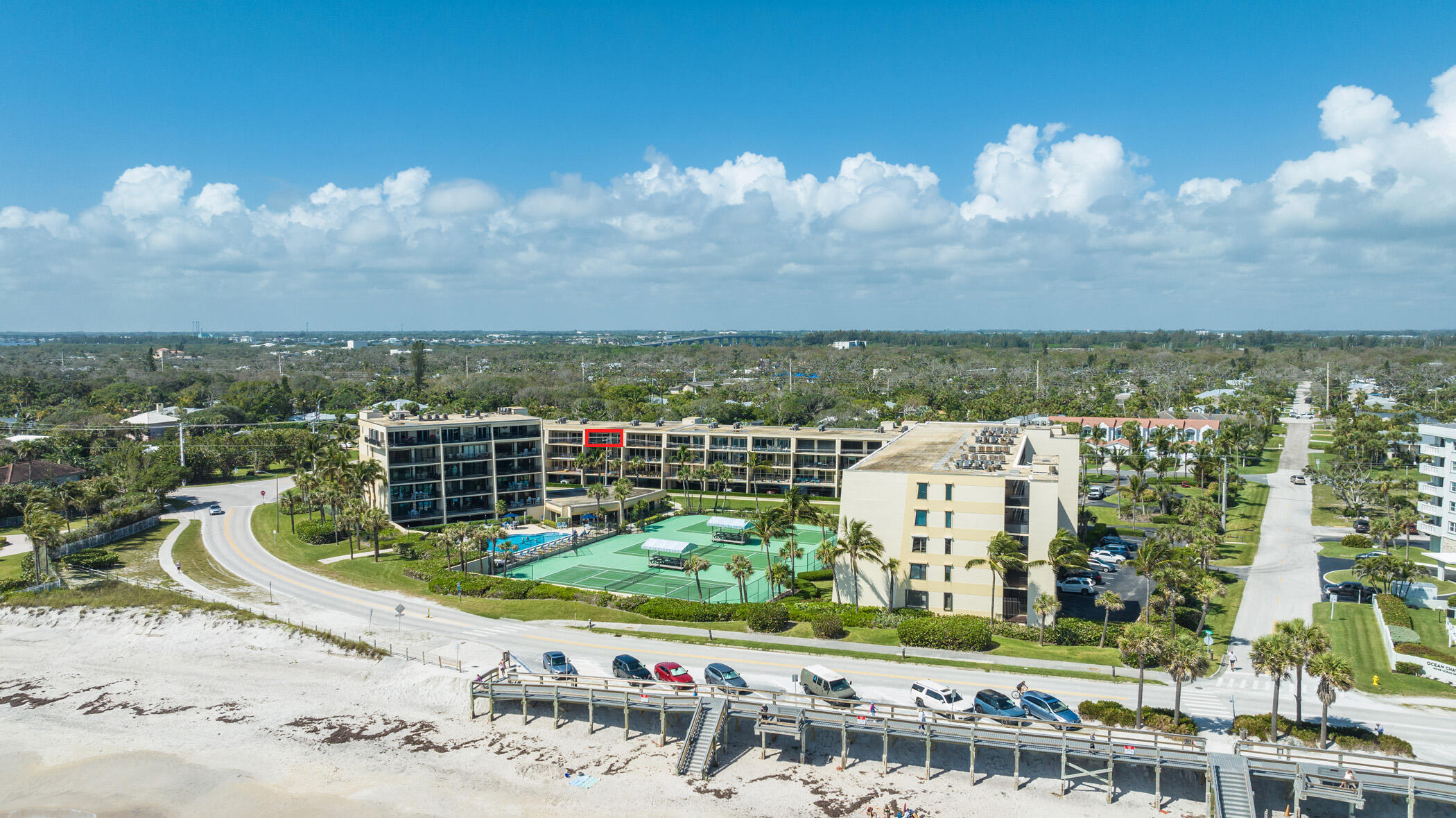 3939 Ocean Dr #408C