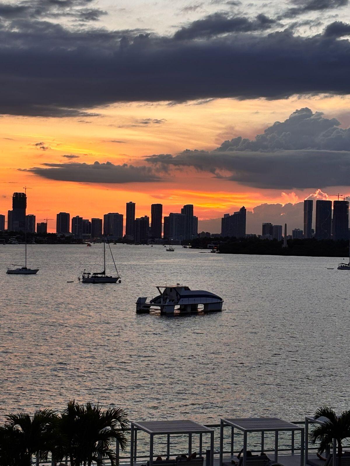 1000 West Ave #314 Miami Beach, FL 33139