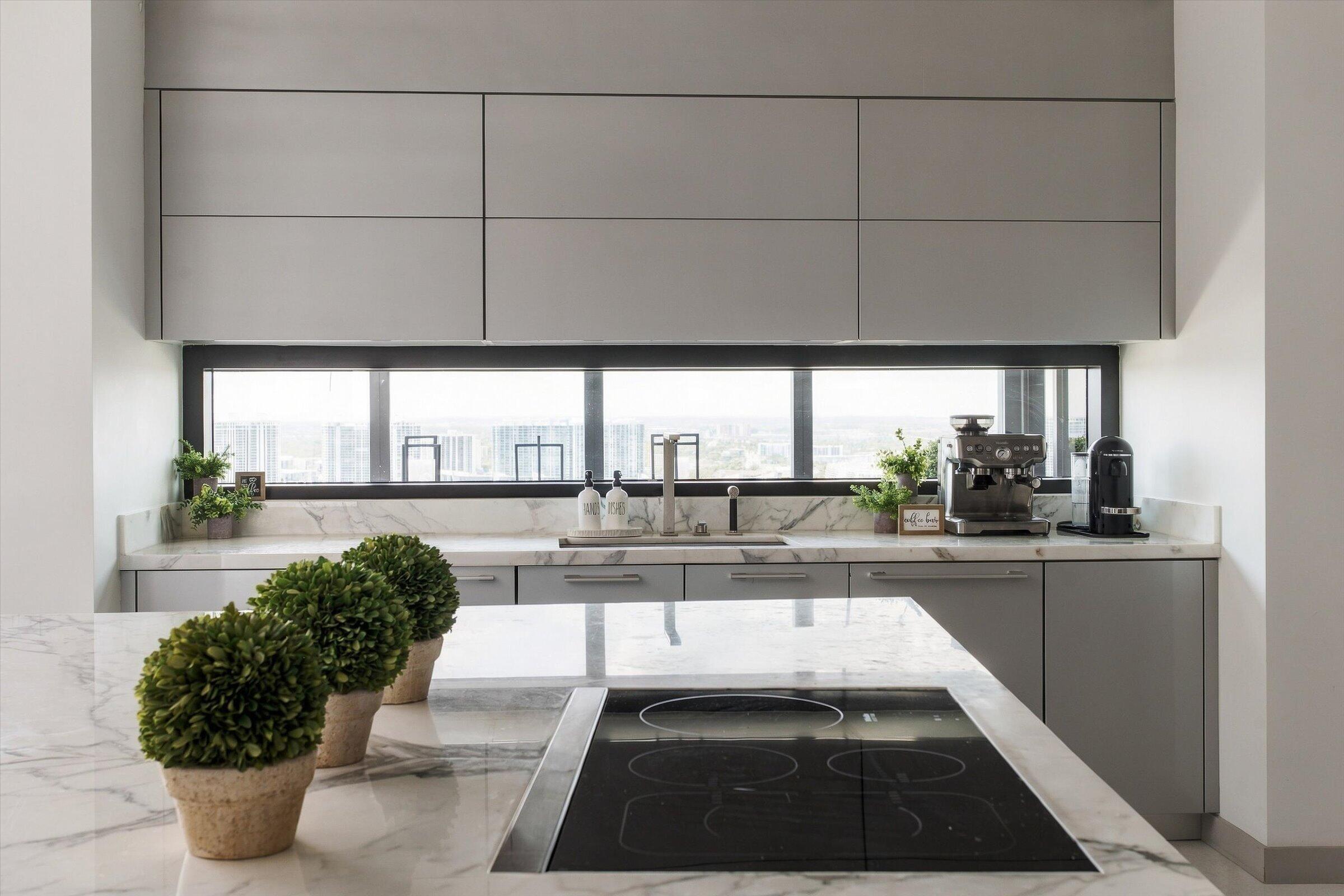image Porsche Design Tower11