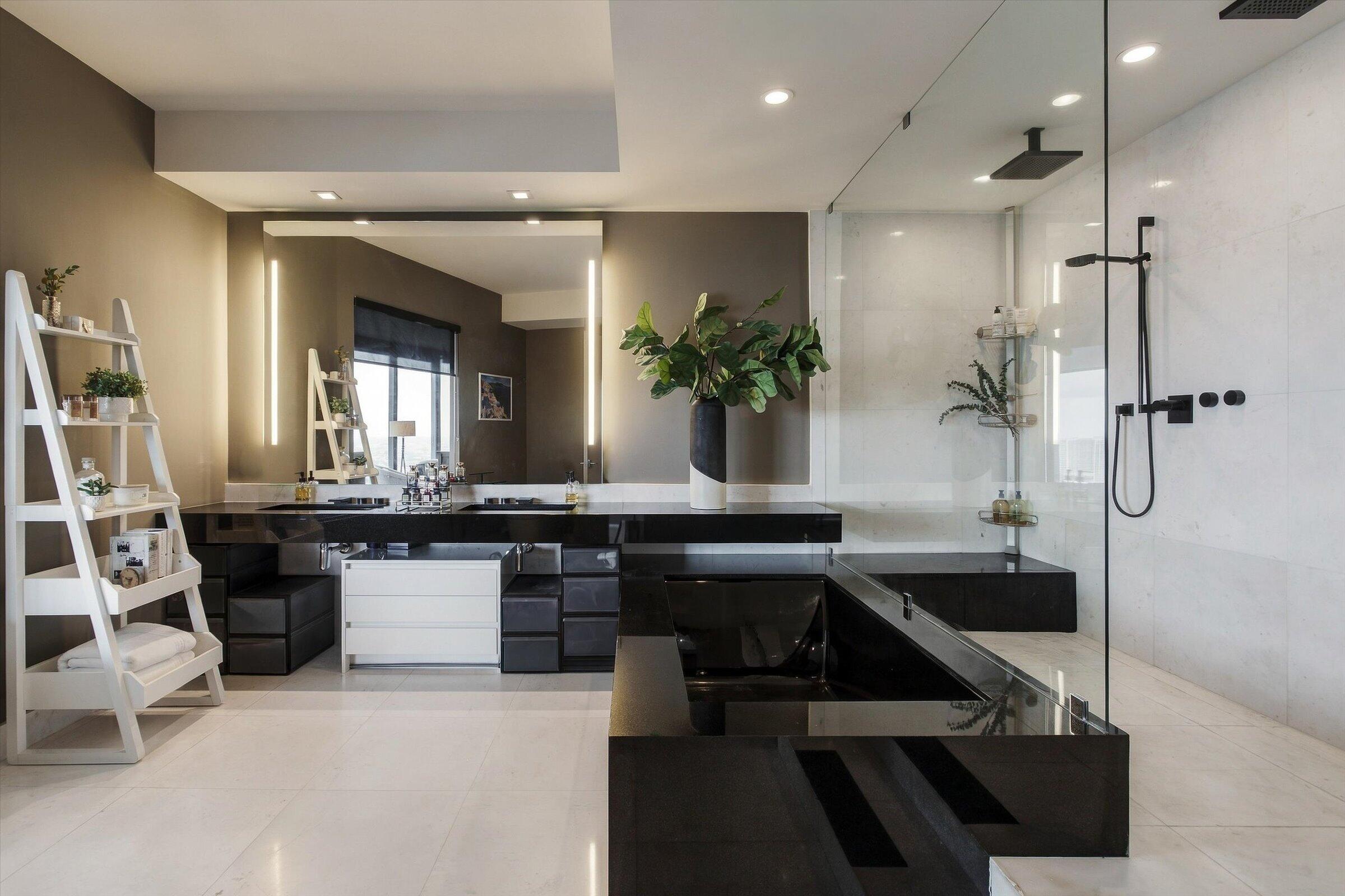 image Porsche Design Tower20