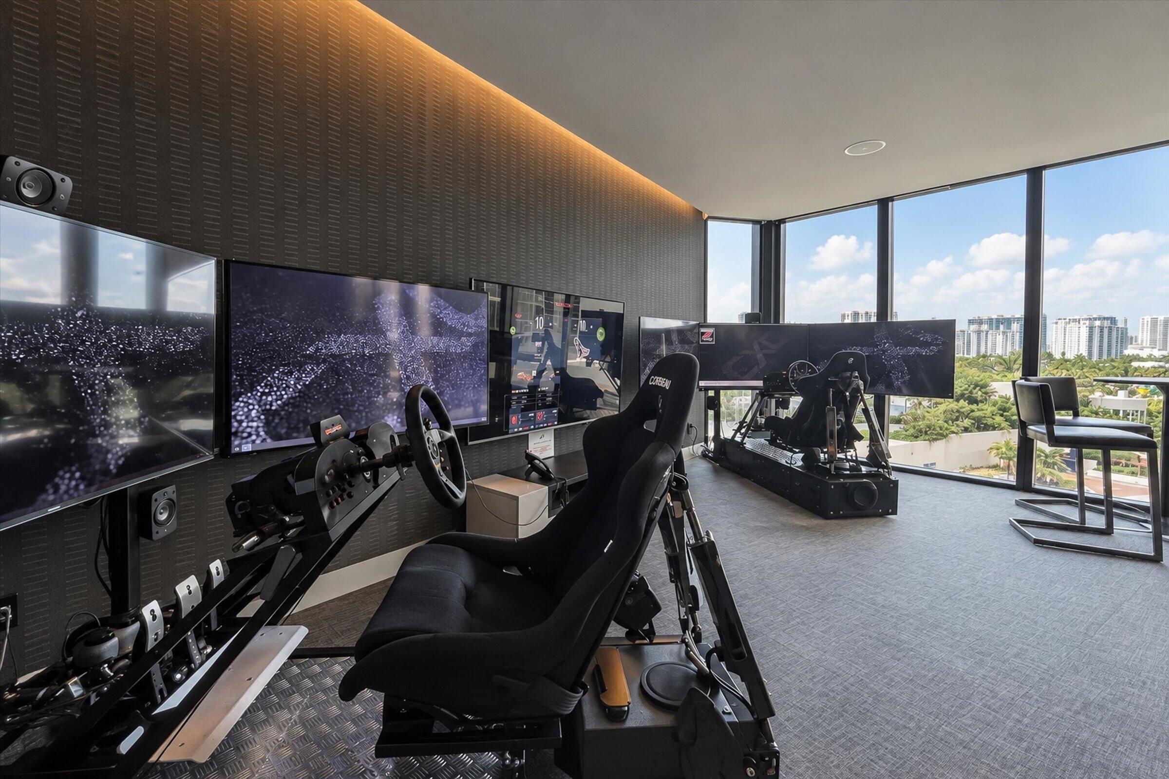 image Porsche Design Tower42