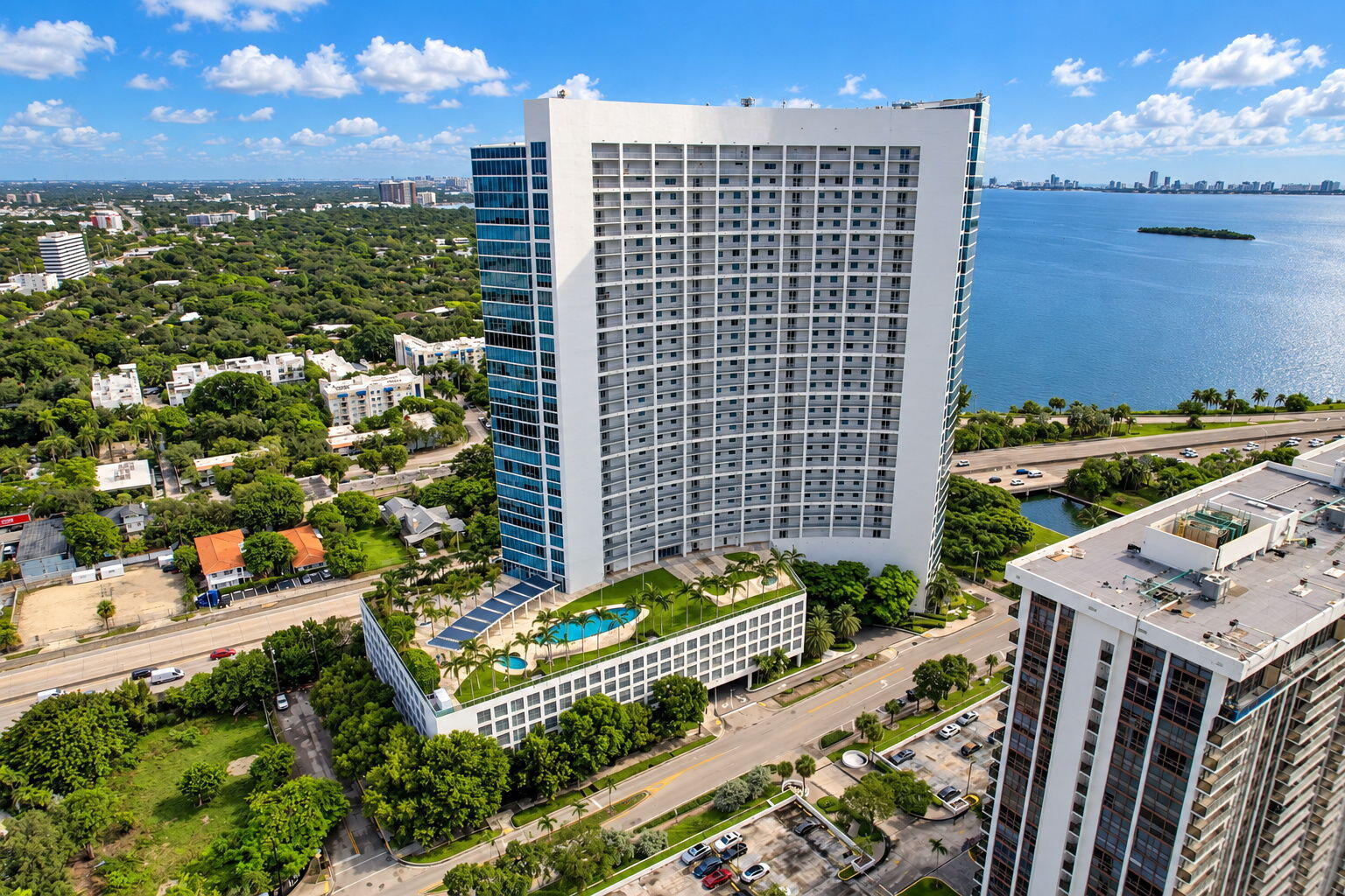 image Blue on the Bay46
