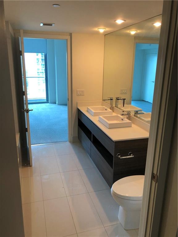 1100 S Miami Ave #3002, Miami, FL 33130