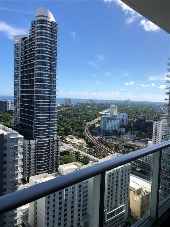 1100 S Miami Ave #3002, Miami, FL 33130