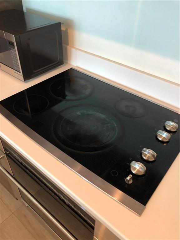 1100 S Miami Ave #3002, Miami, FL 33130