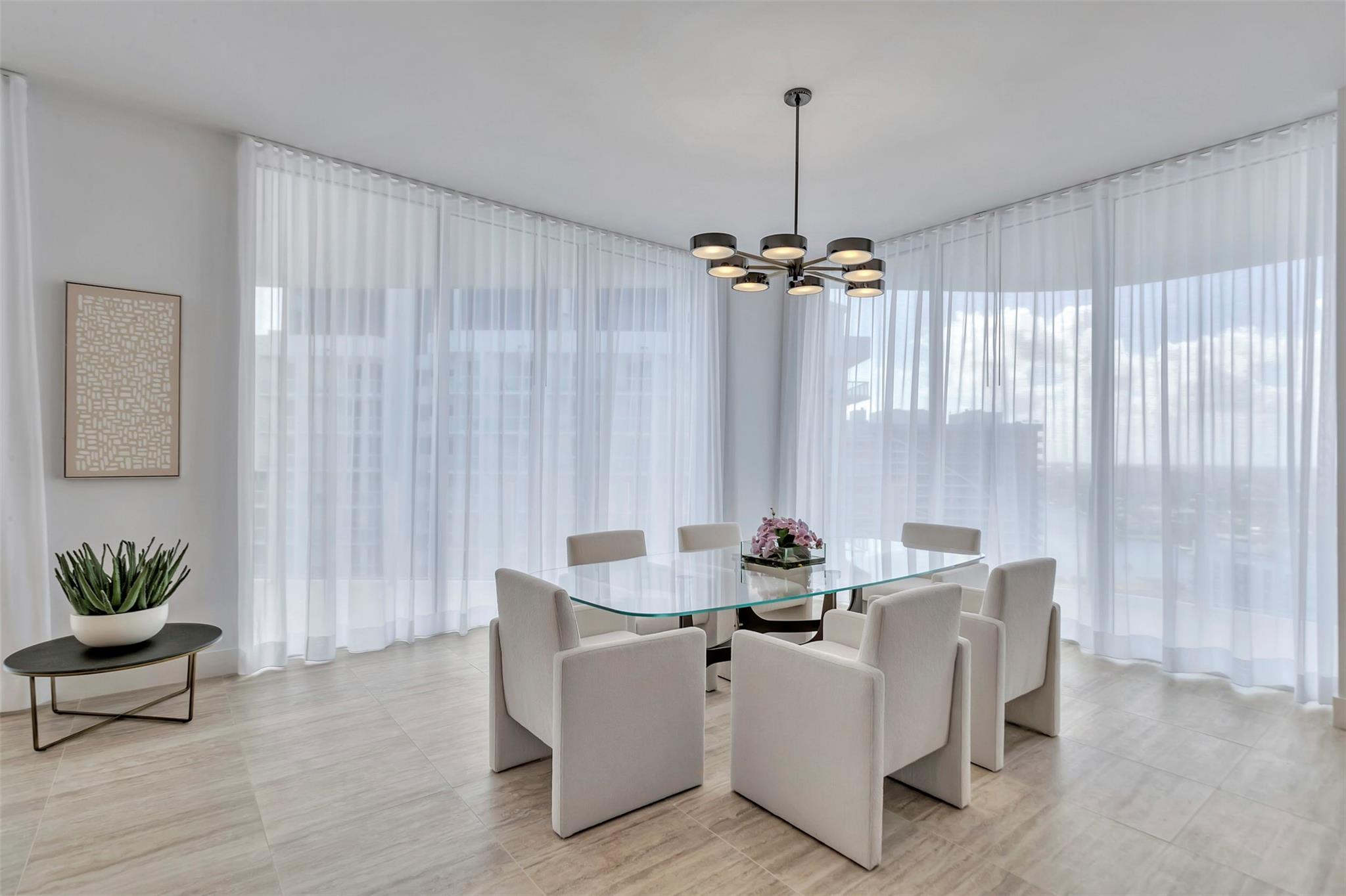 525 N Fort Lauderdale Bch Blvd #1903 Fort Lauderdale, FL 33304