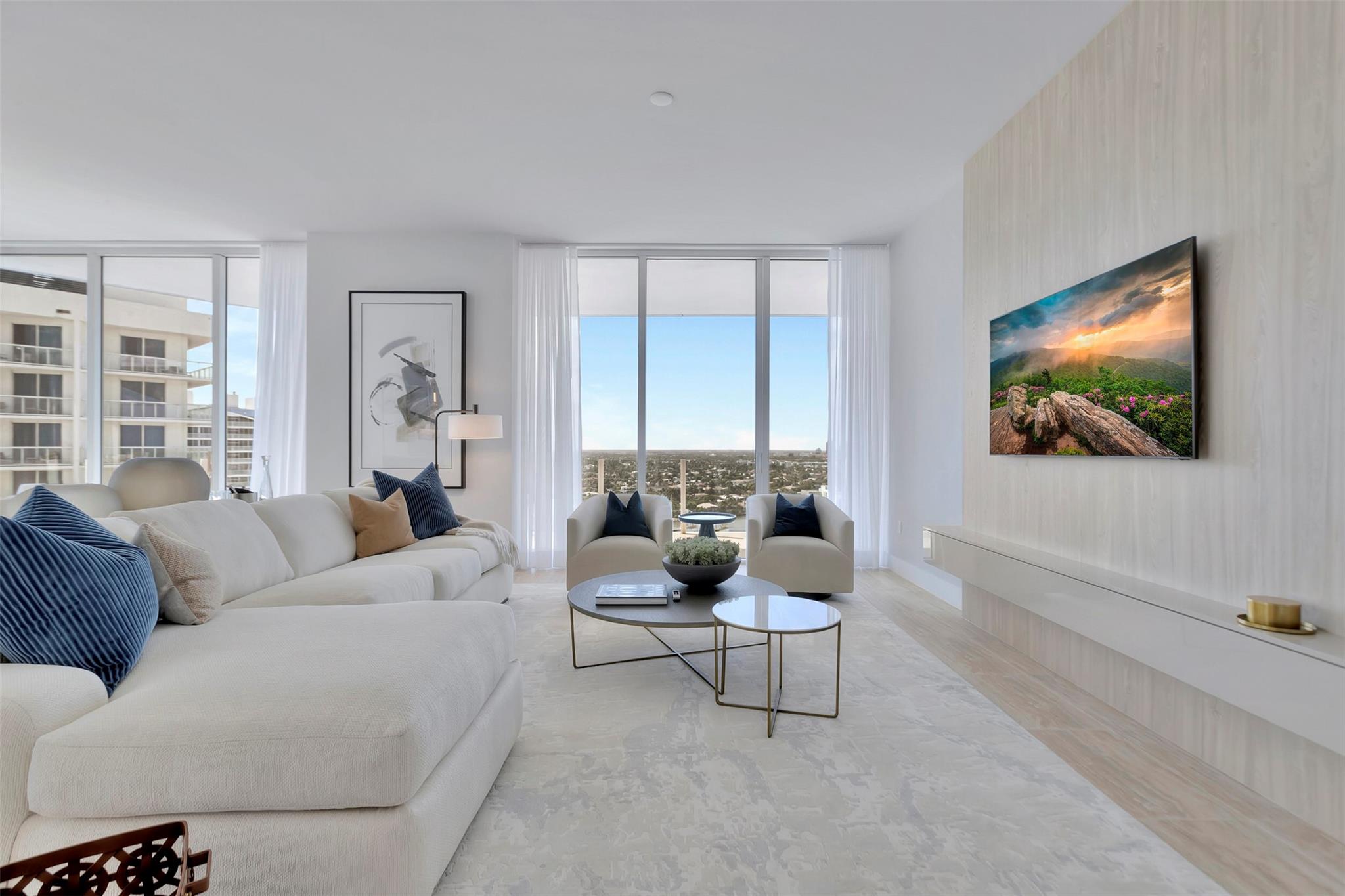 525 N Fort Lauderdale Bch Blvd #1903 Fort Lauderdale, FL 33304