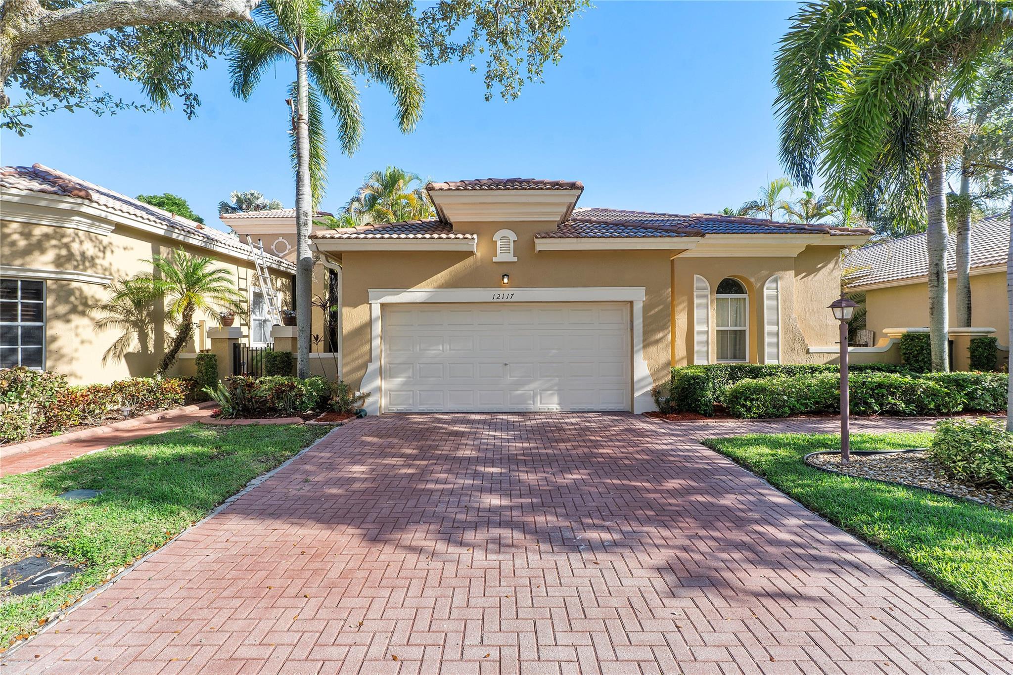12117 NW 59th St