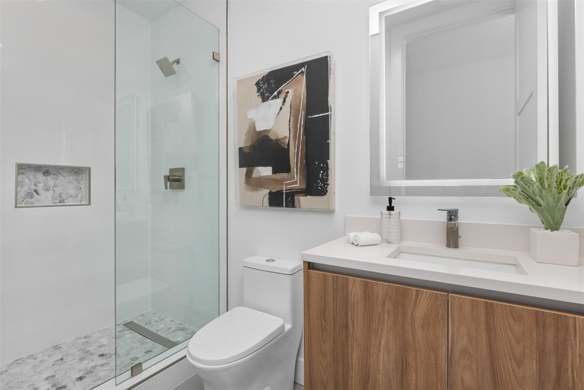 1621 E Broward Fort Lauderdale, FL 33301