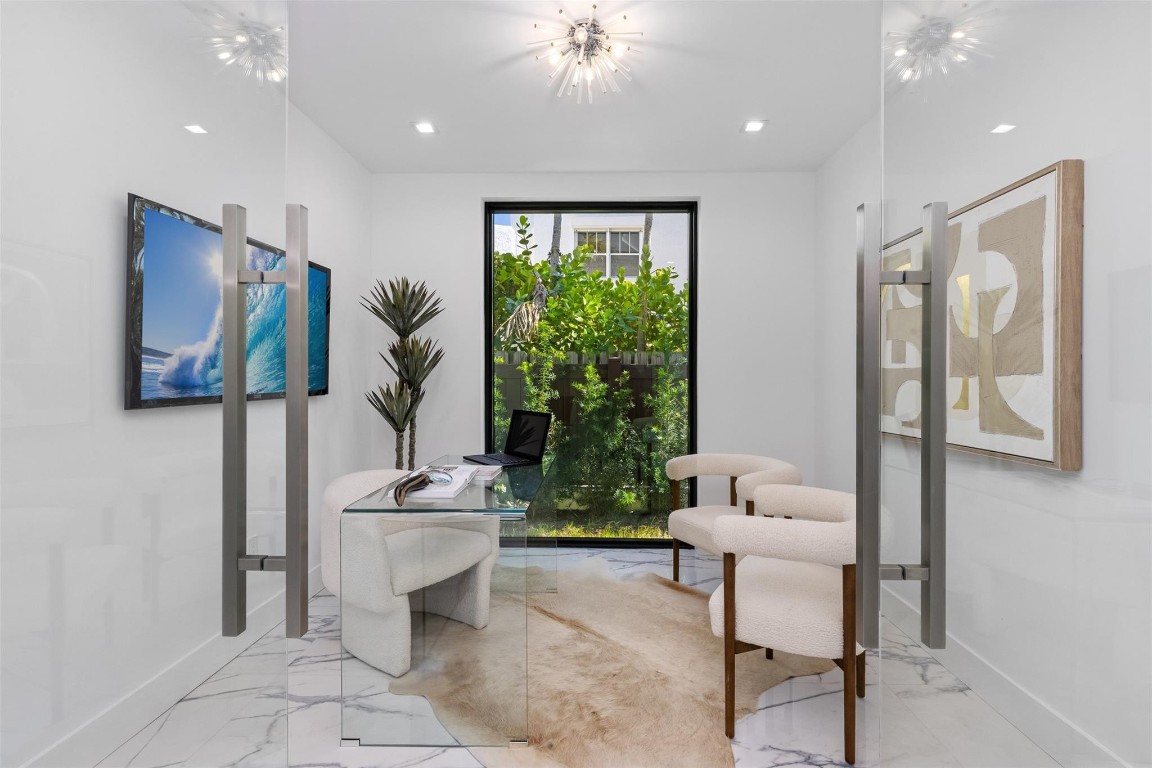 1621 E Broward Fort Lauderdale, FL 33301