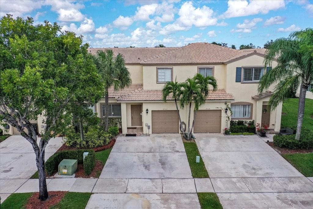 4722 Lago Vis Dr #4722