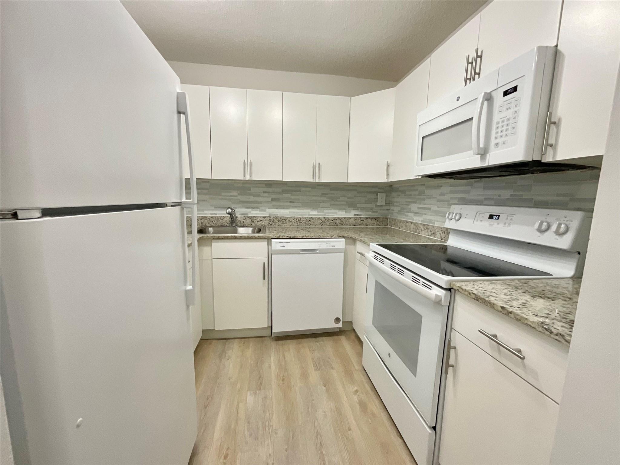 9517 Fontainebleau Blvd #561-411