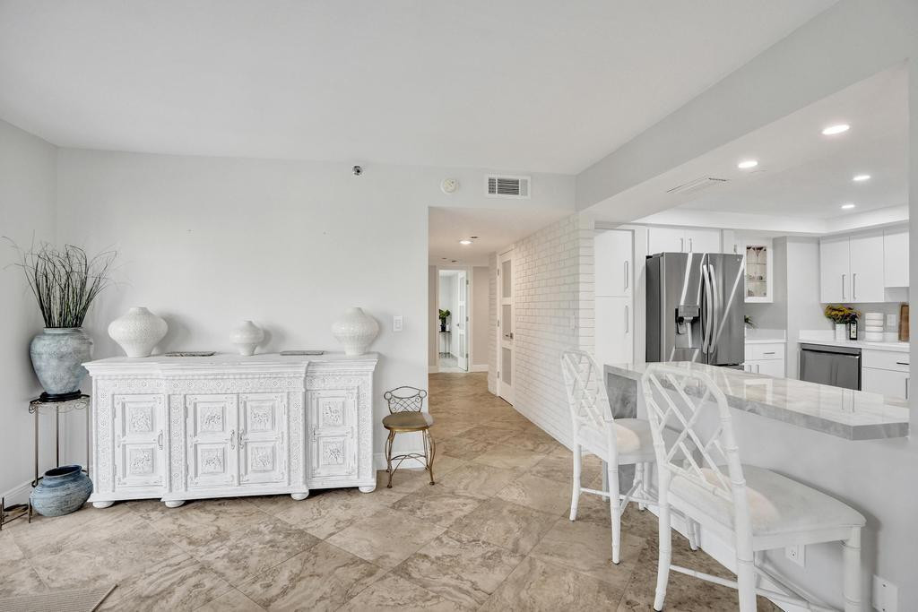 501 N Riverside Dr #203 Pompano Beach, FL 33062