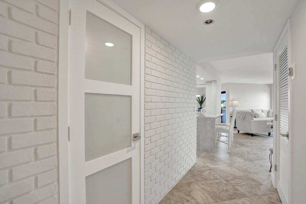 501 N Riverside Dr #203 Pompano Beach, FL 33062