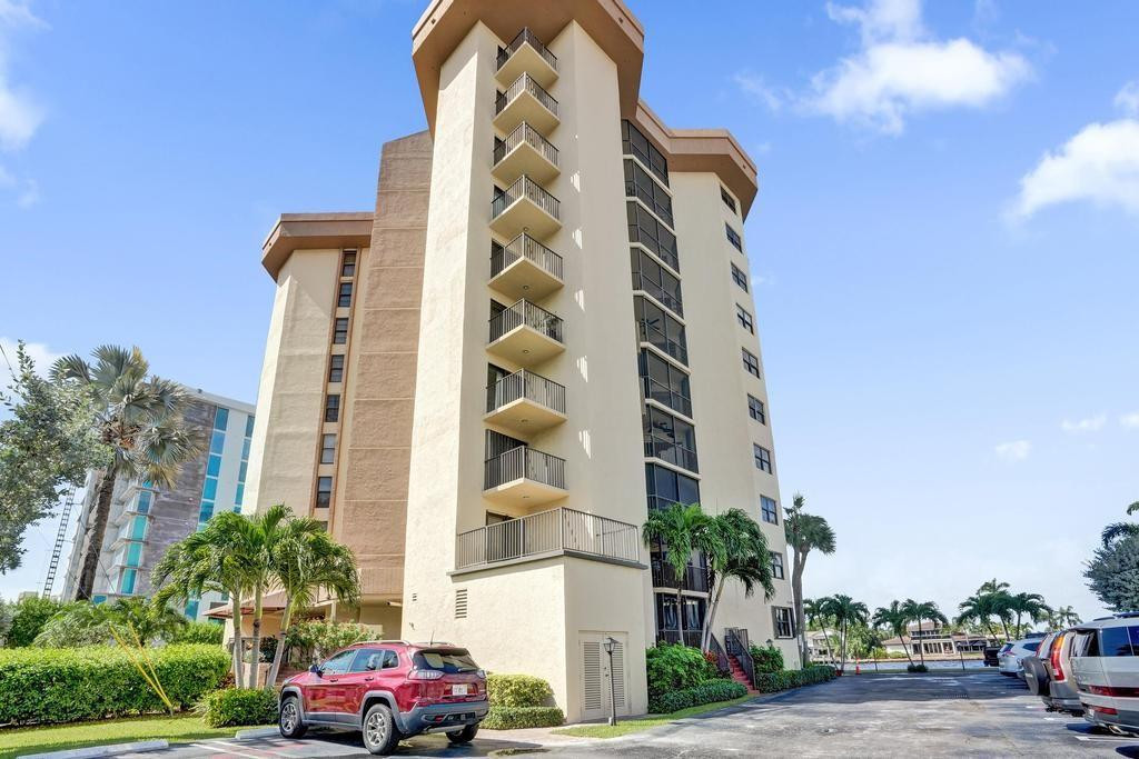 501 N Riverside Dr #203 Pompano Beach, FL 33062
