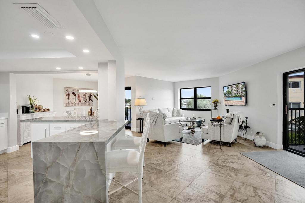 501 N Riverside Dr #203 Pompano Beach, FL 33062