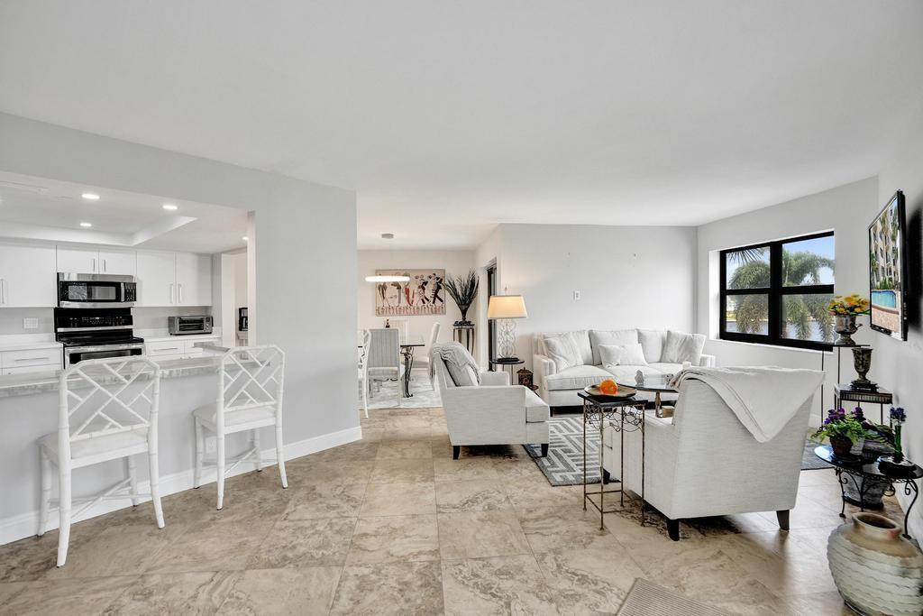 501 N Riverside Dr #203 Pompano Beach, FL 33062