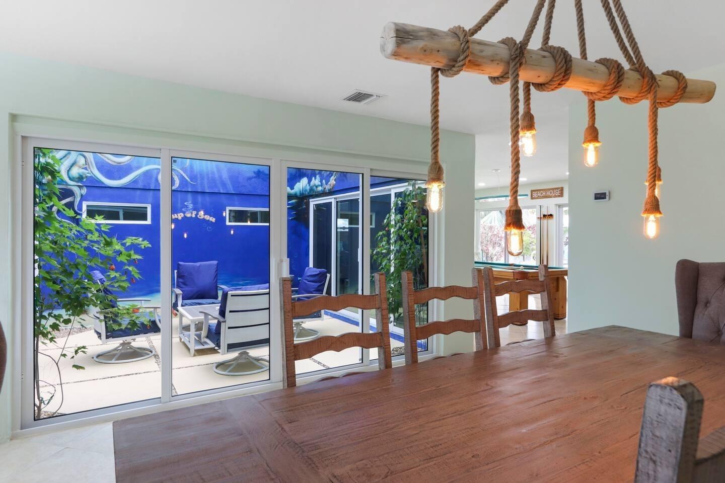 608 Malabar Ave Hutchinson Island, FL 34949