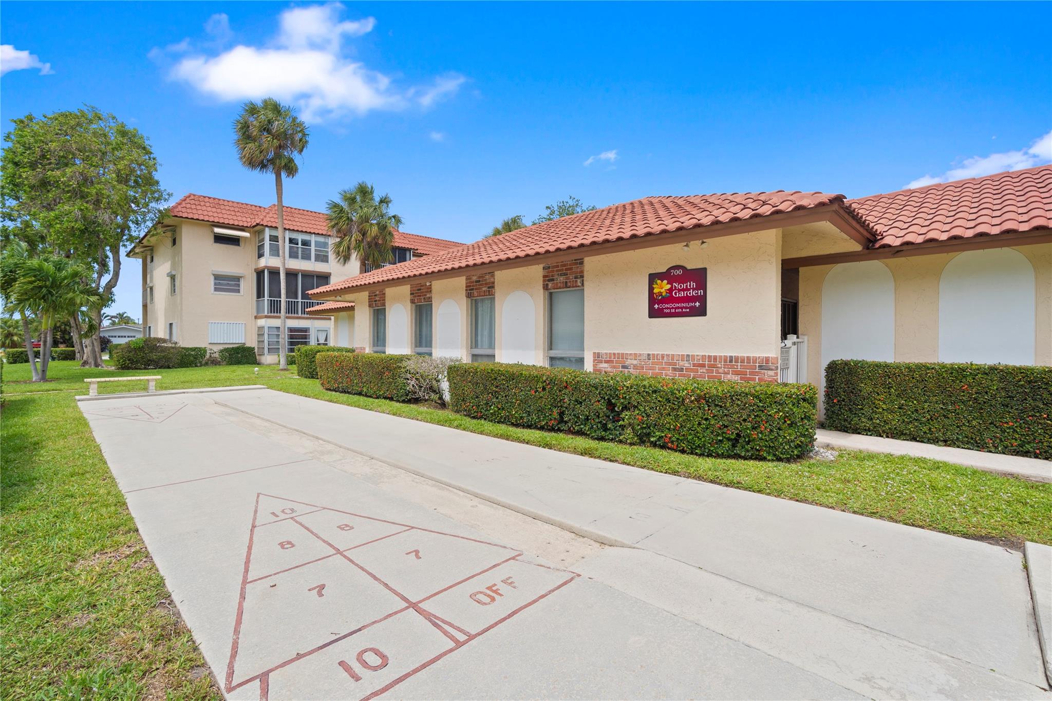 700 SE 6th Ave #314 Deerfield Beach, FL 33441