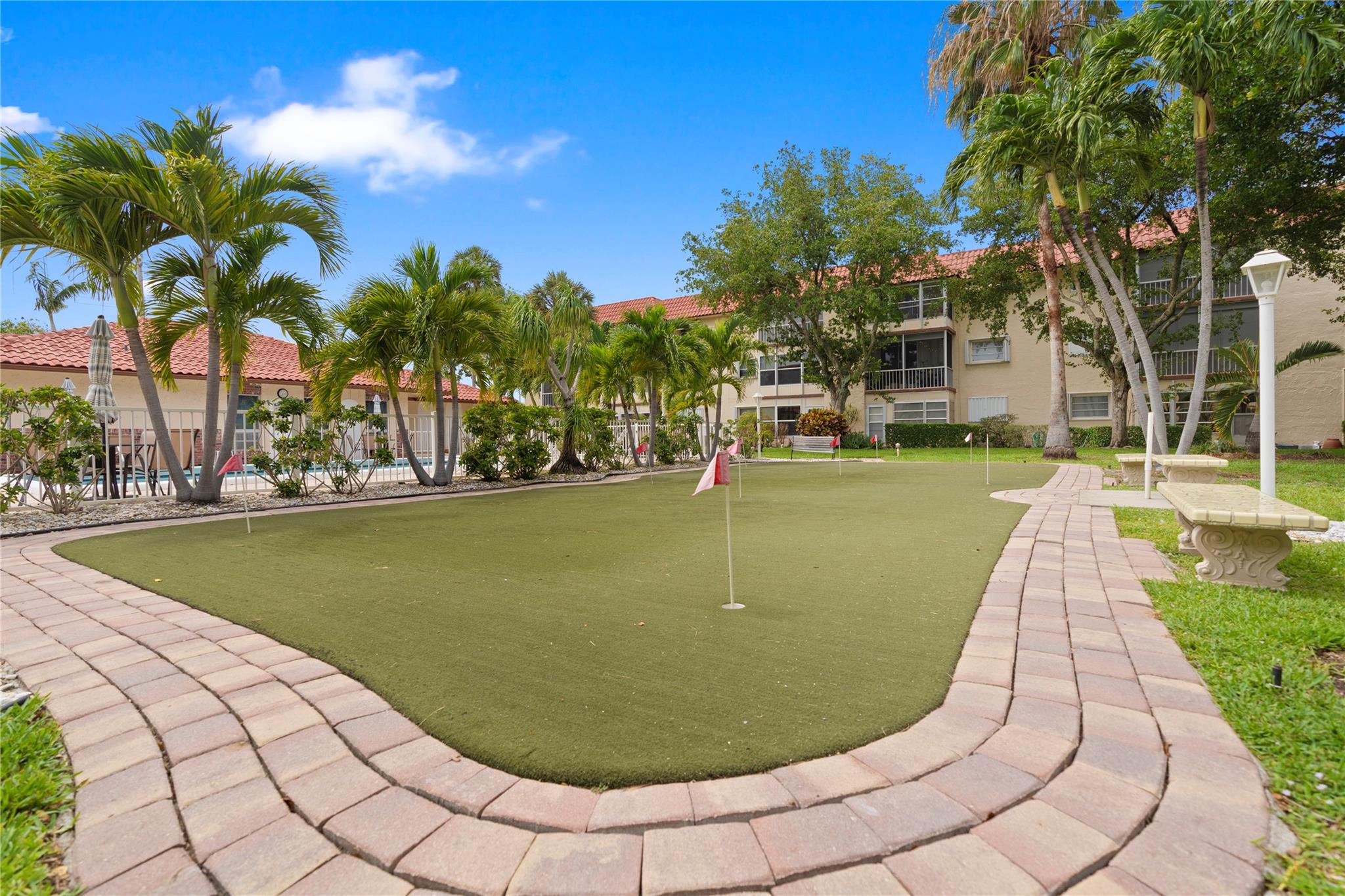 700 SE 6th Ave #314 Deerfield Beach, FL 33441