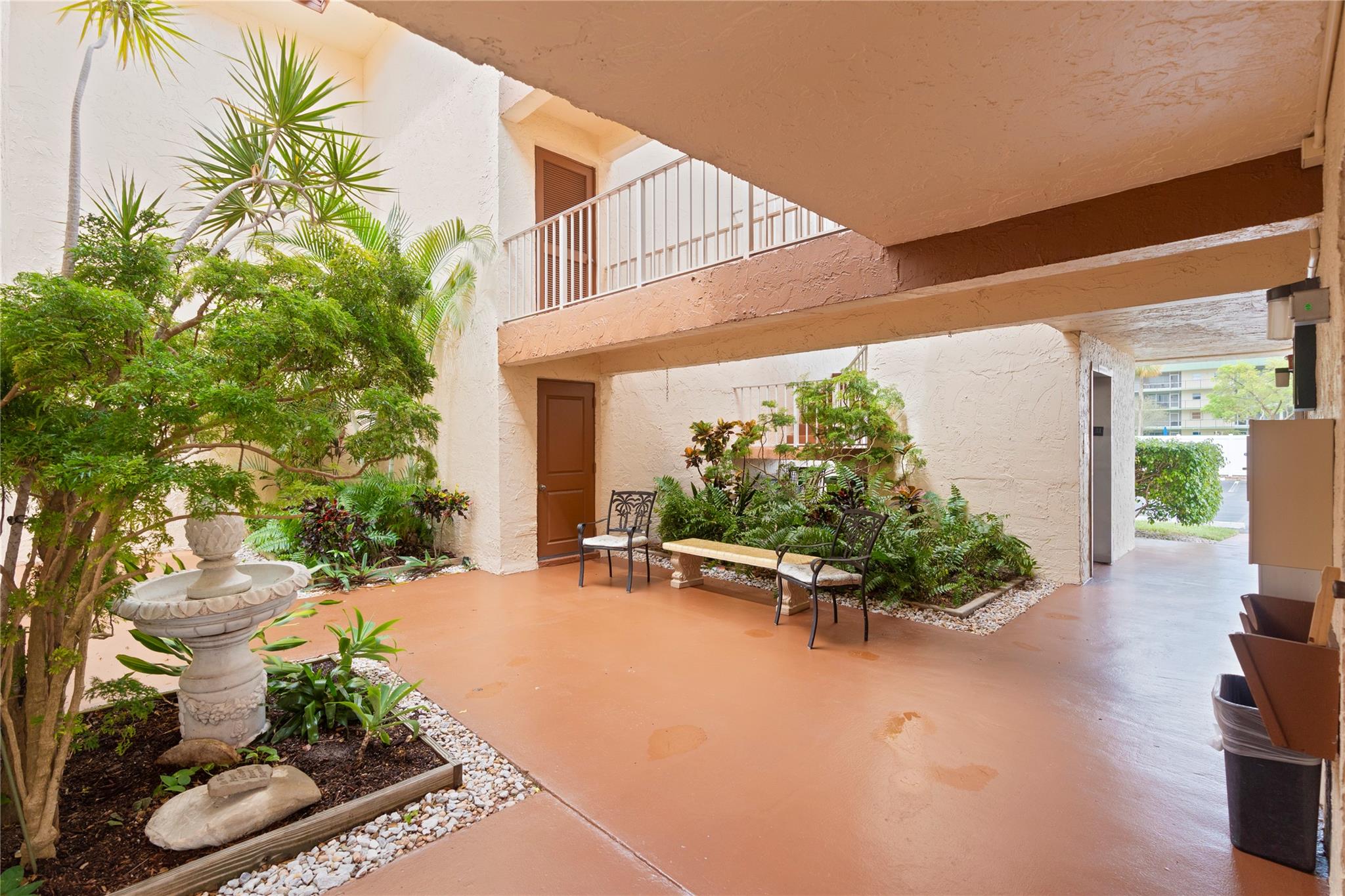 700 SE 6th Ave #314 Deerfield Beach, FL 33441