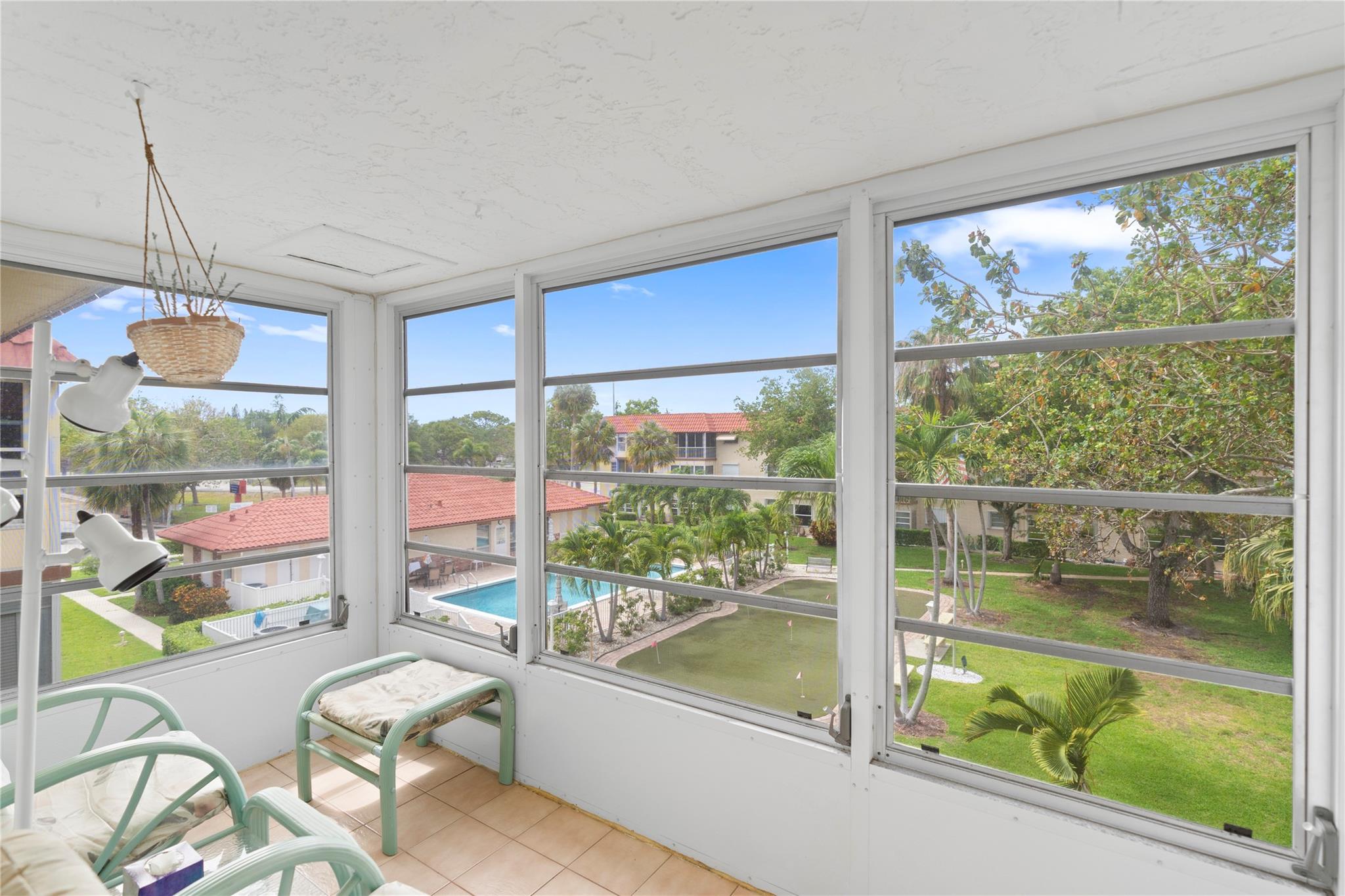 700 SE 6th Ave #314 Deerfield Beach, FL 33441
