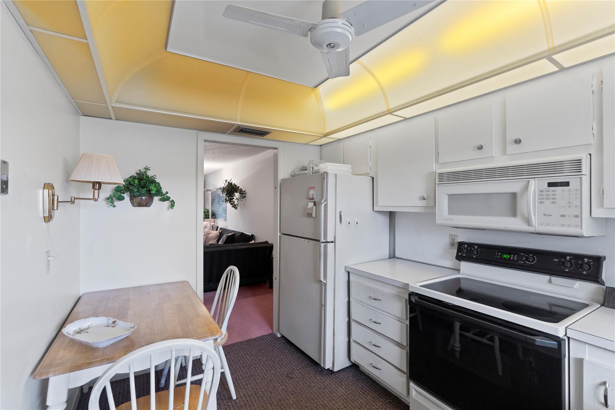 700 SE 6th Ave #314 Deerfield Beach, FL 33441