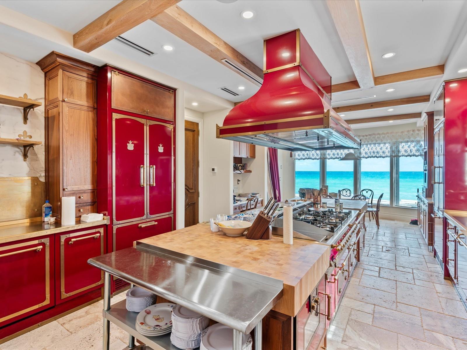 555 Ocean Blvd Golden Beach, FL 33160