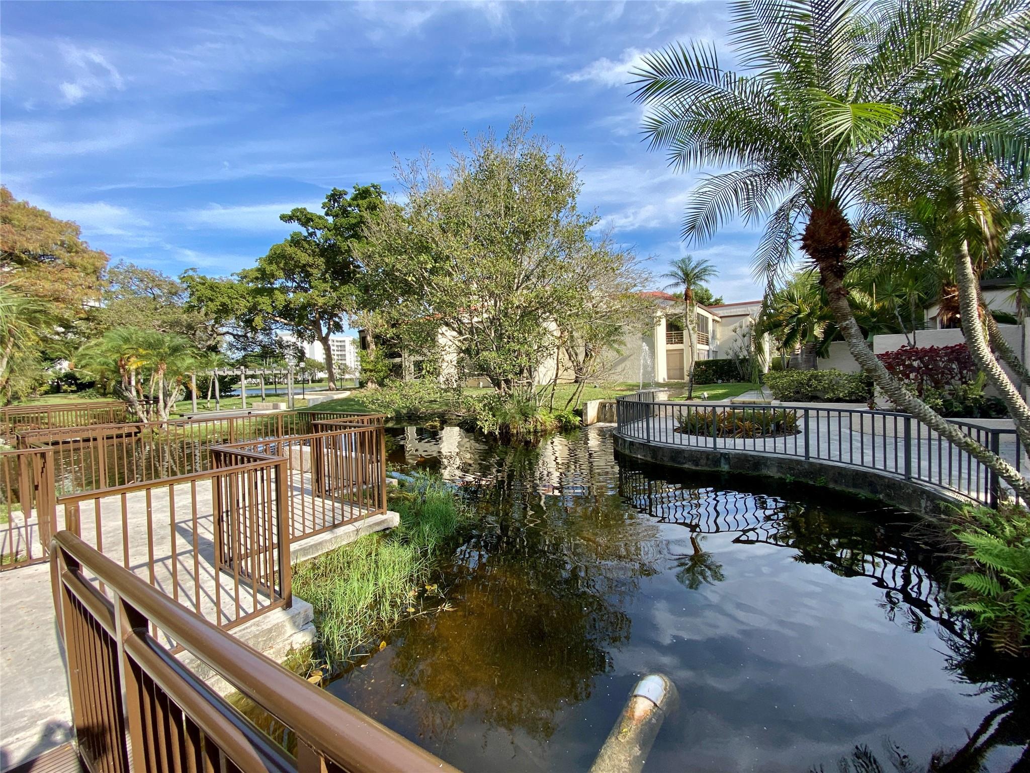 2221 Cypress Is Dr #708 Pompano Beach, FL 33069