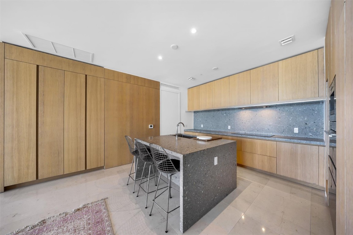 image Eighty Seven Park1