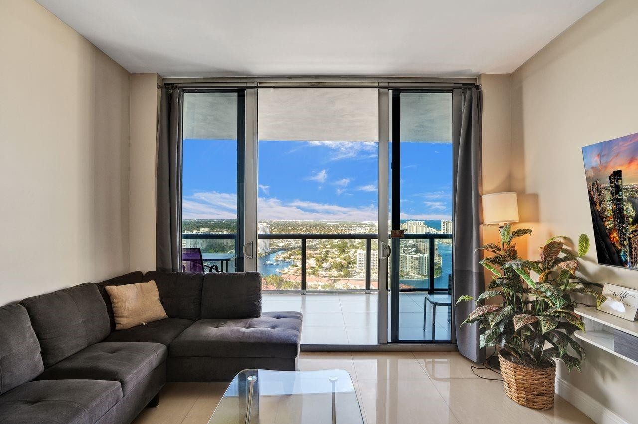 image Beachwalk Condominium20