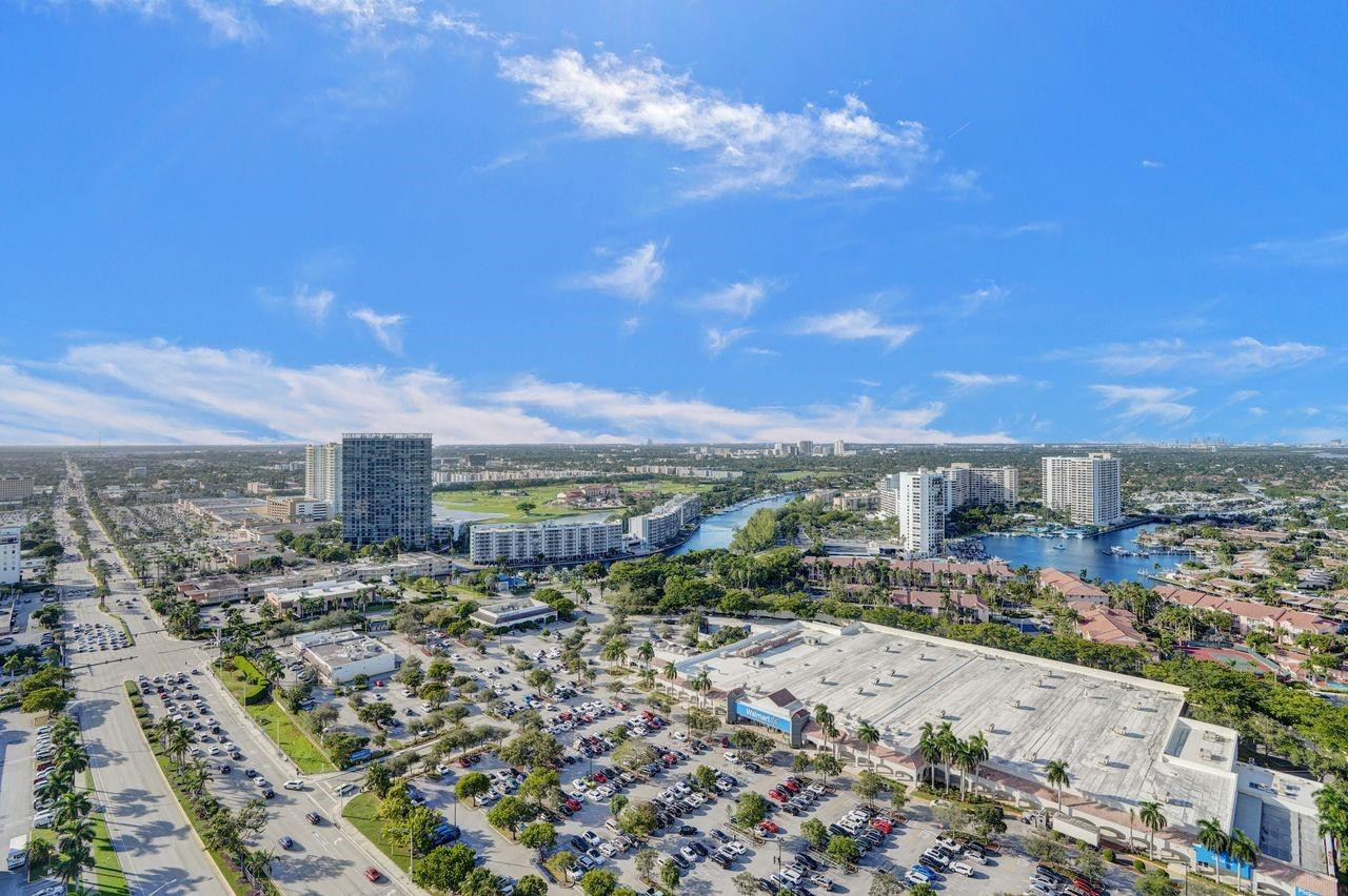 image Beachwalk Condominium31