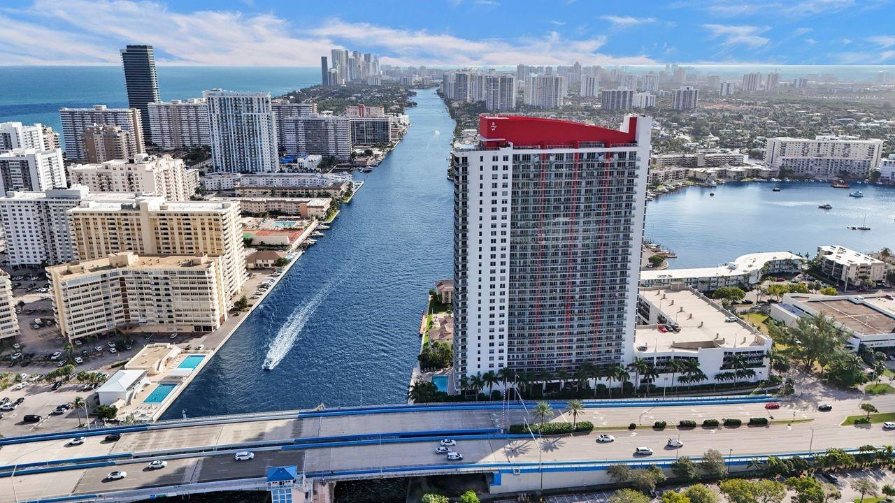 image Beachwalk Condominium35