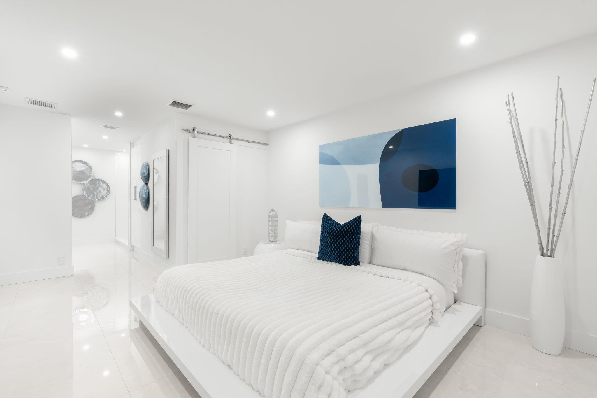 6395 Bay Clb #2 Fort Lauderdale, FL 33308