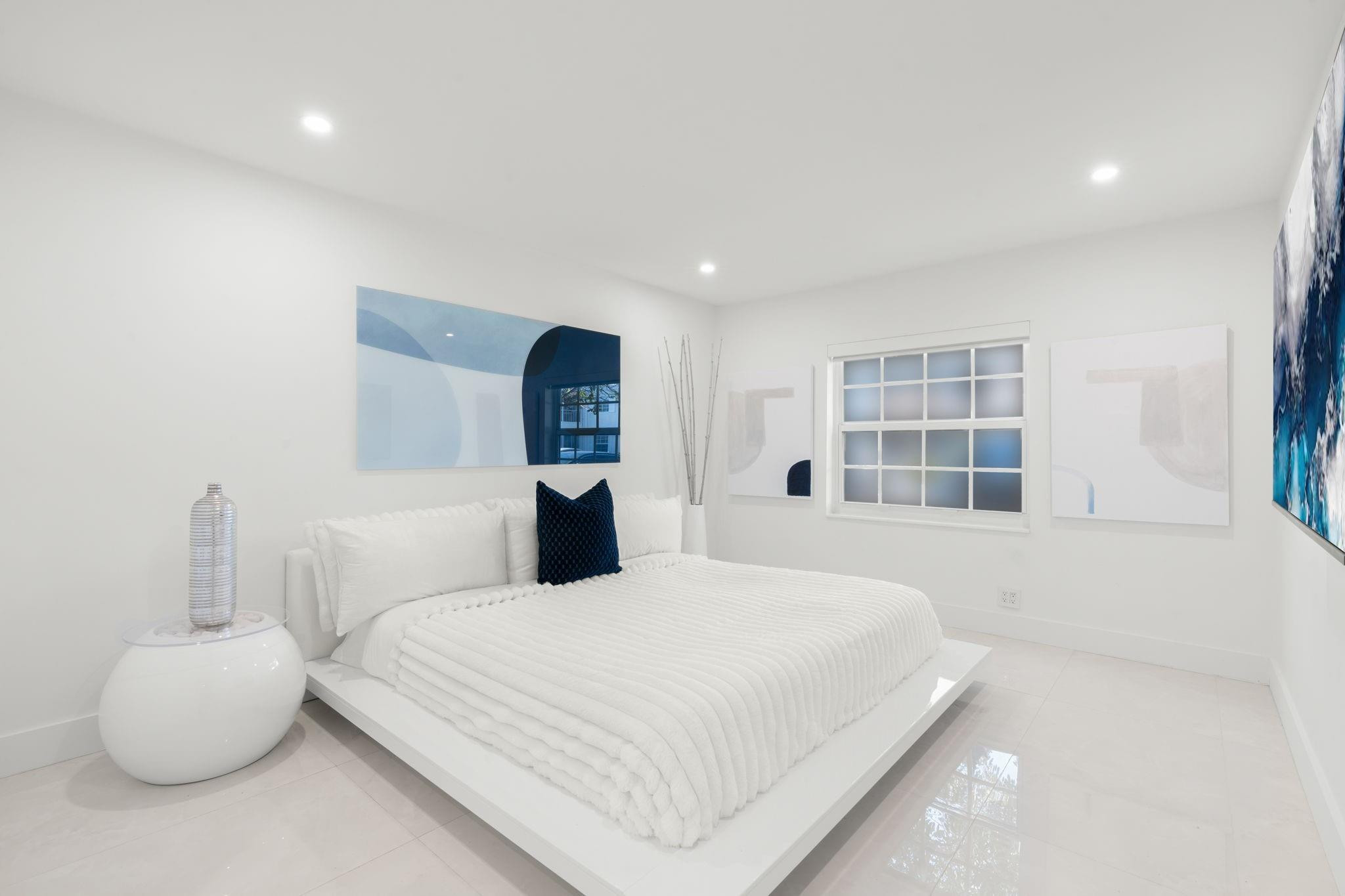 6395 Bay Clb #2 Fort Lauderdale, FL 33308