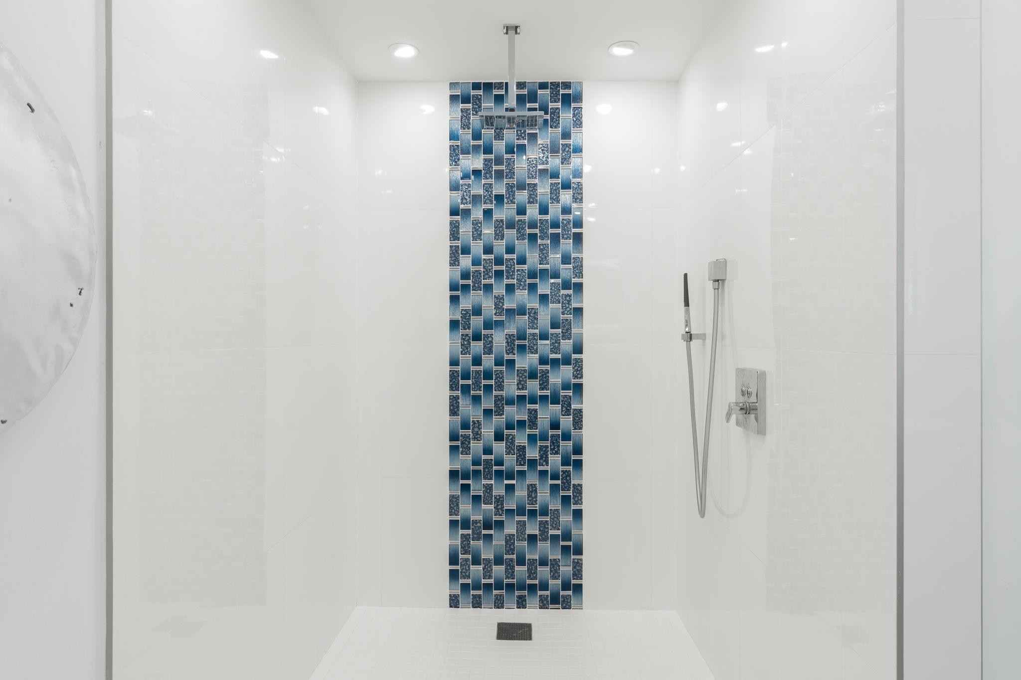 6395 Bay Clb #2 Fort Lauderdale, FL 33308