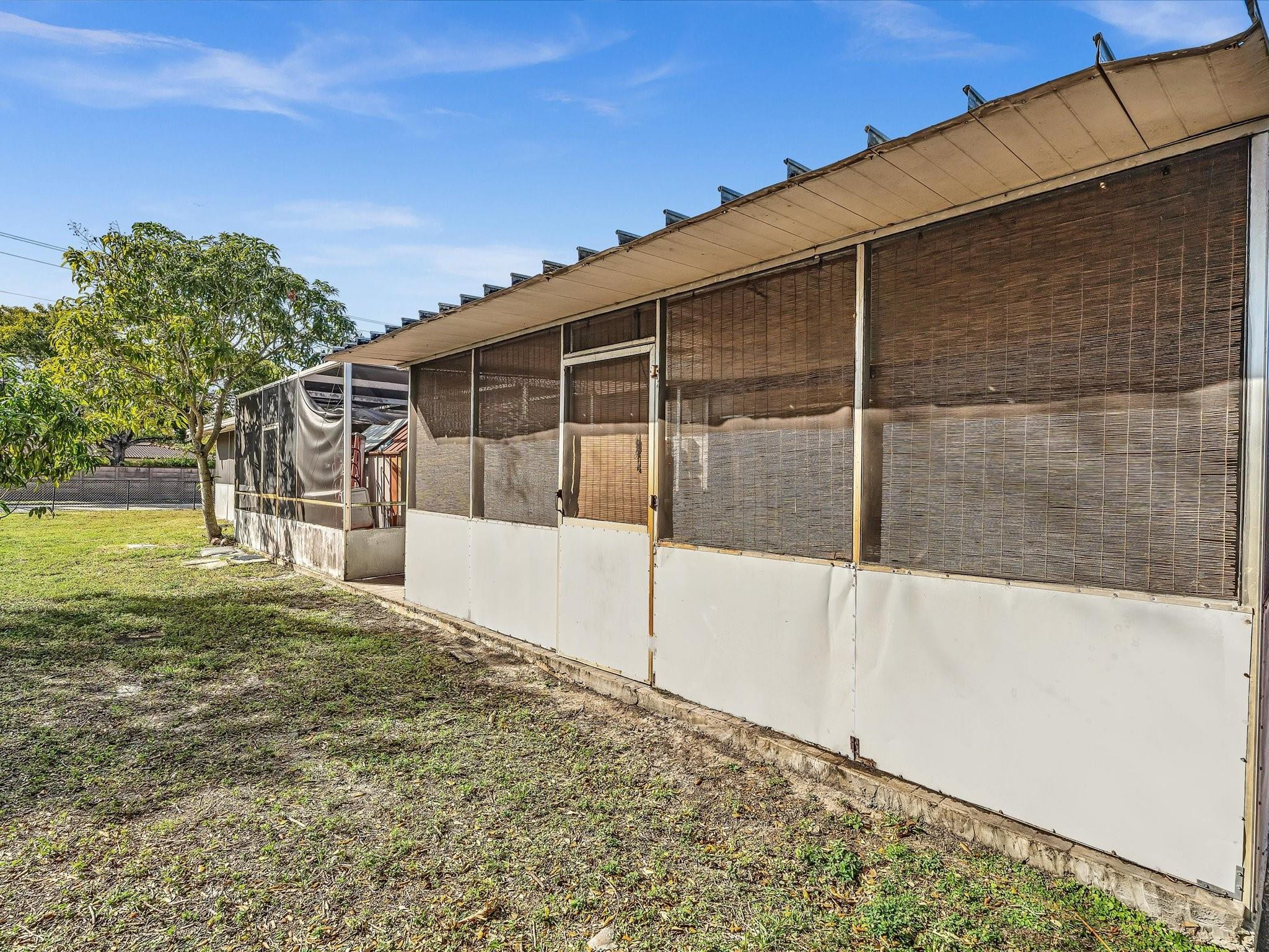 2551 N 40th #2551 Hollywood, FL 33021