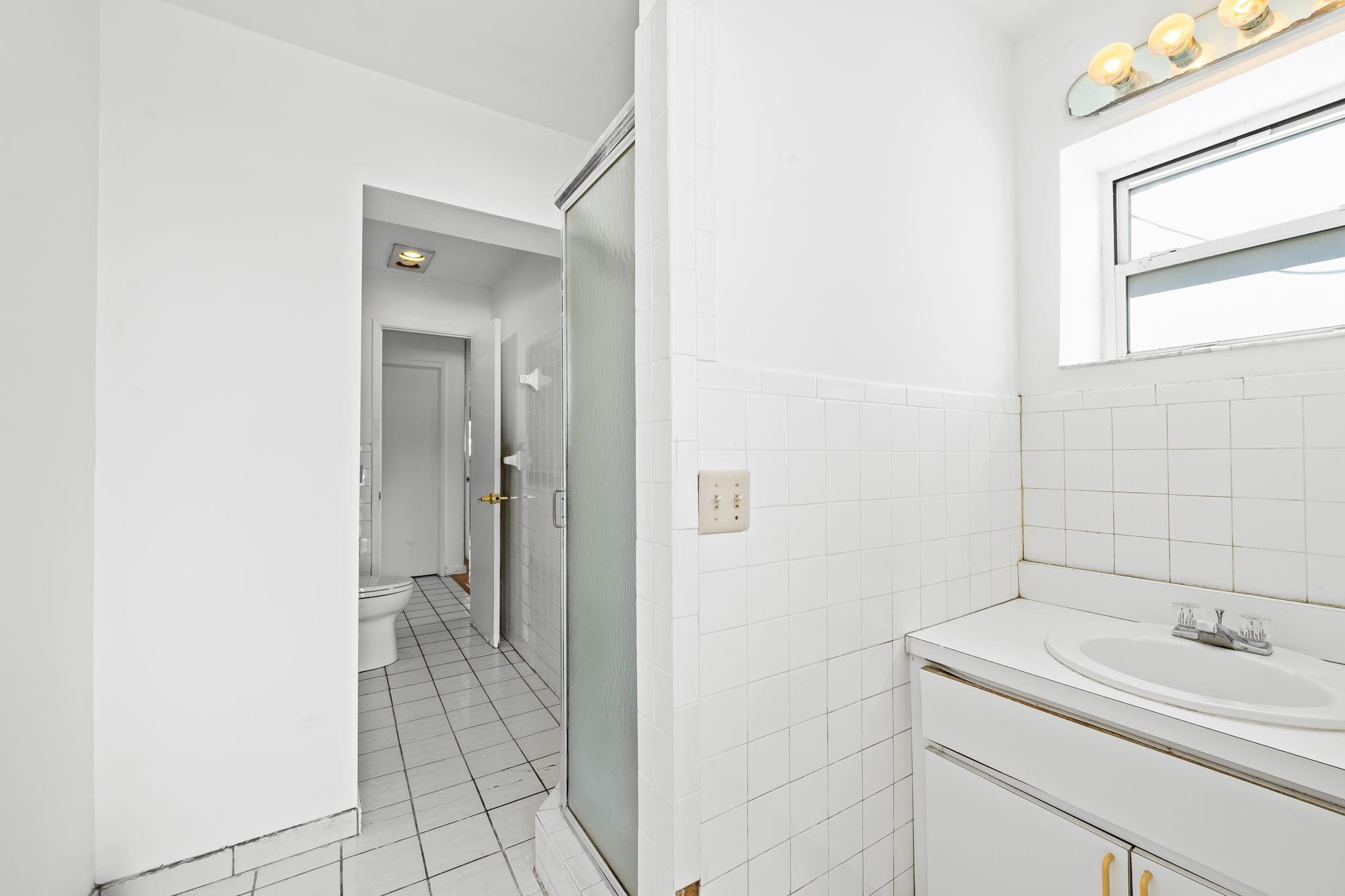 1031 NE 27th Pompano Beach, FL 33062