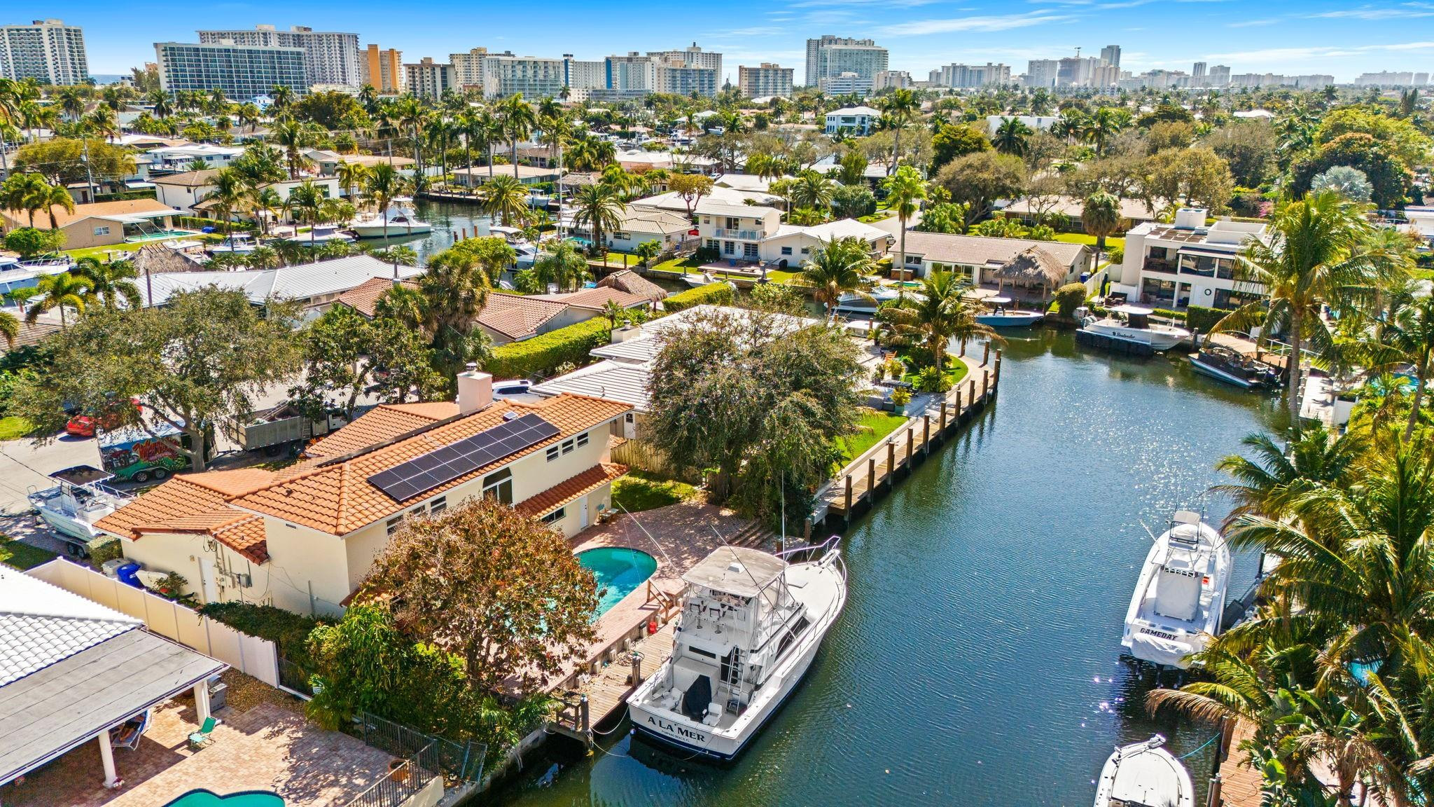 1031 NE 27th Pompano Beach, FL 33062